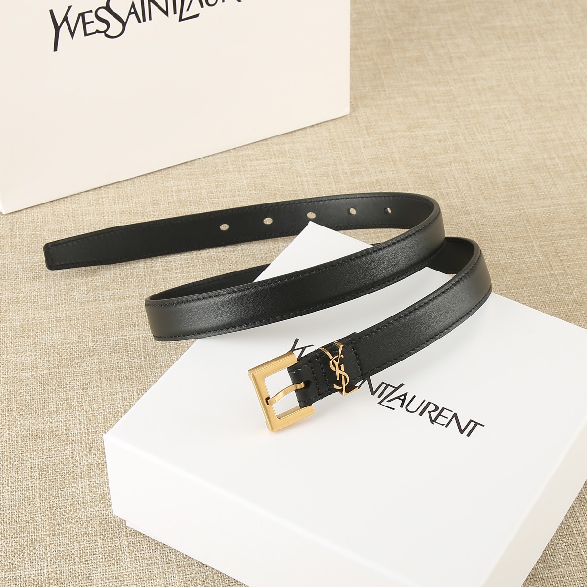 Saint Laurent Female Basic Belt Cow Leather M