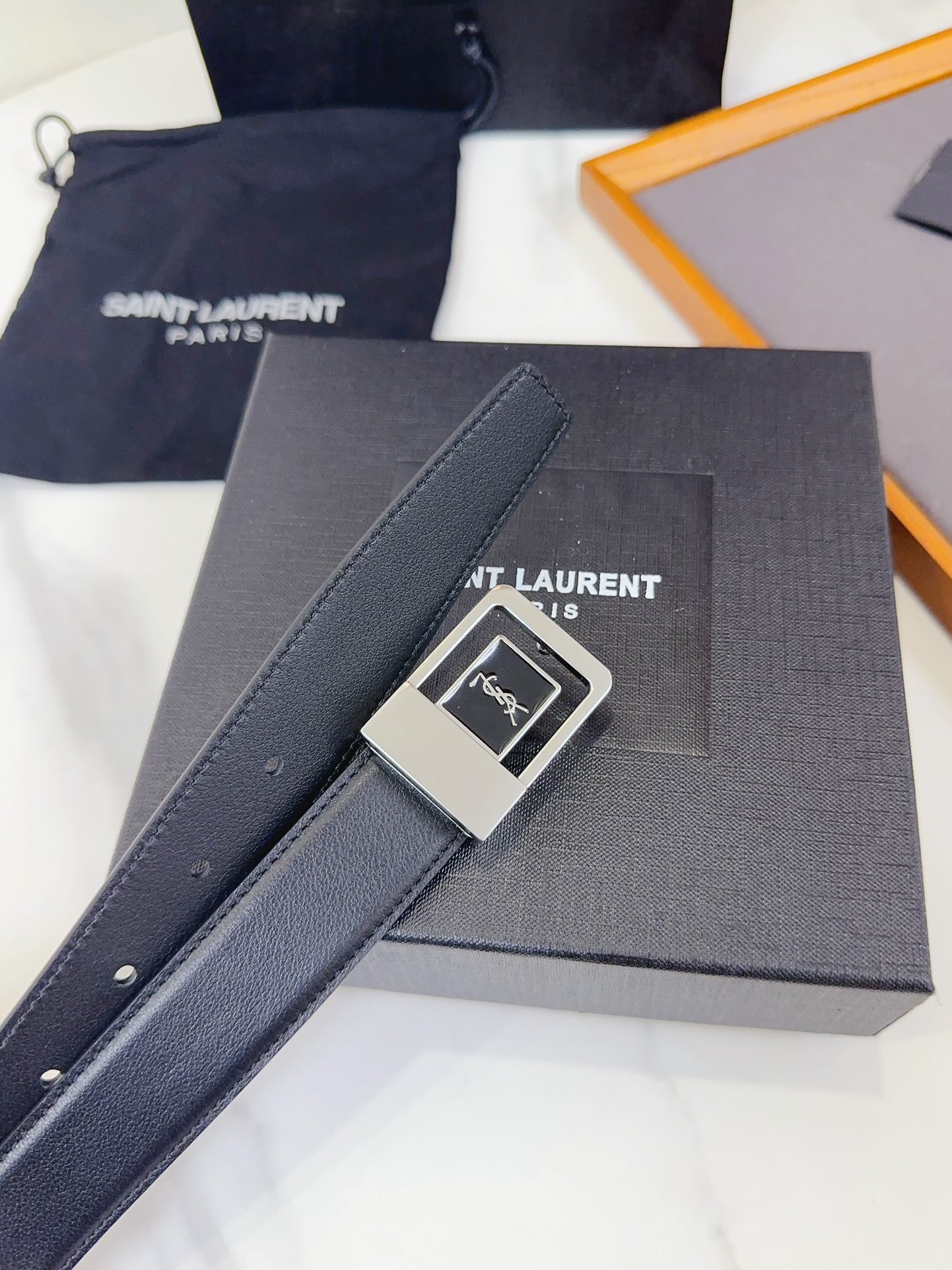 Saint Laurent Female Leather Belt S-m-l