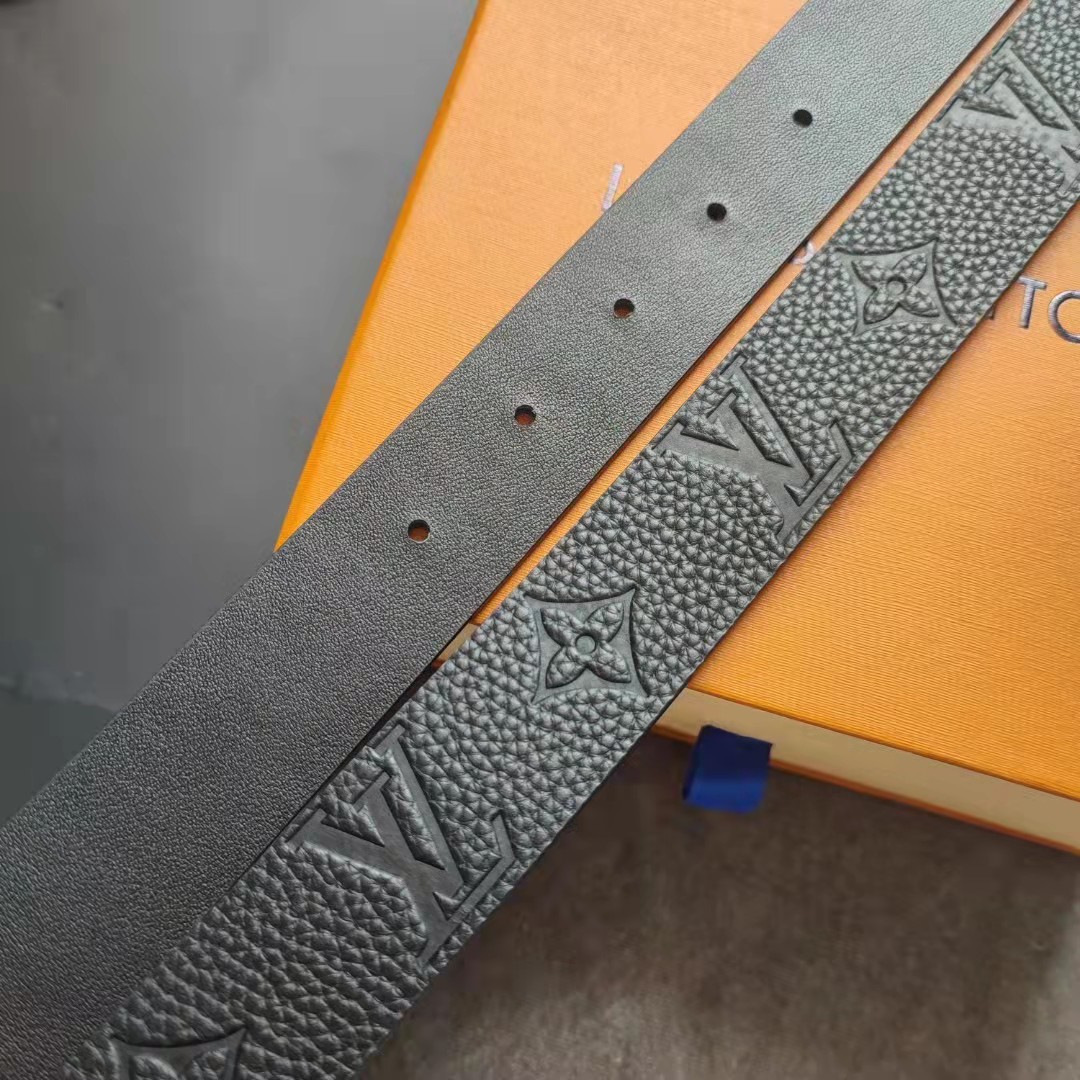 Louis Vuitton Female Basic Belt Cow Leather 30cm-m-l