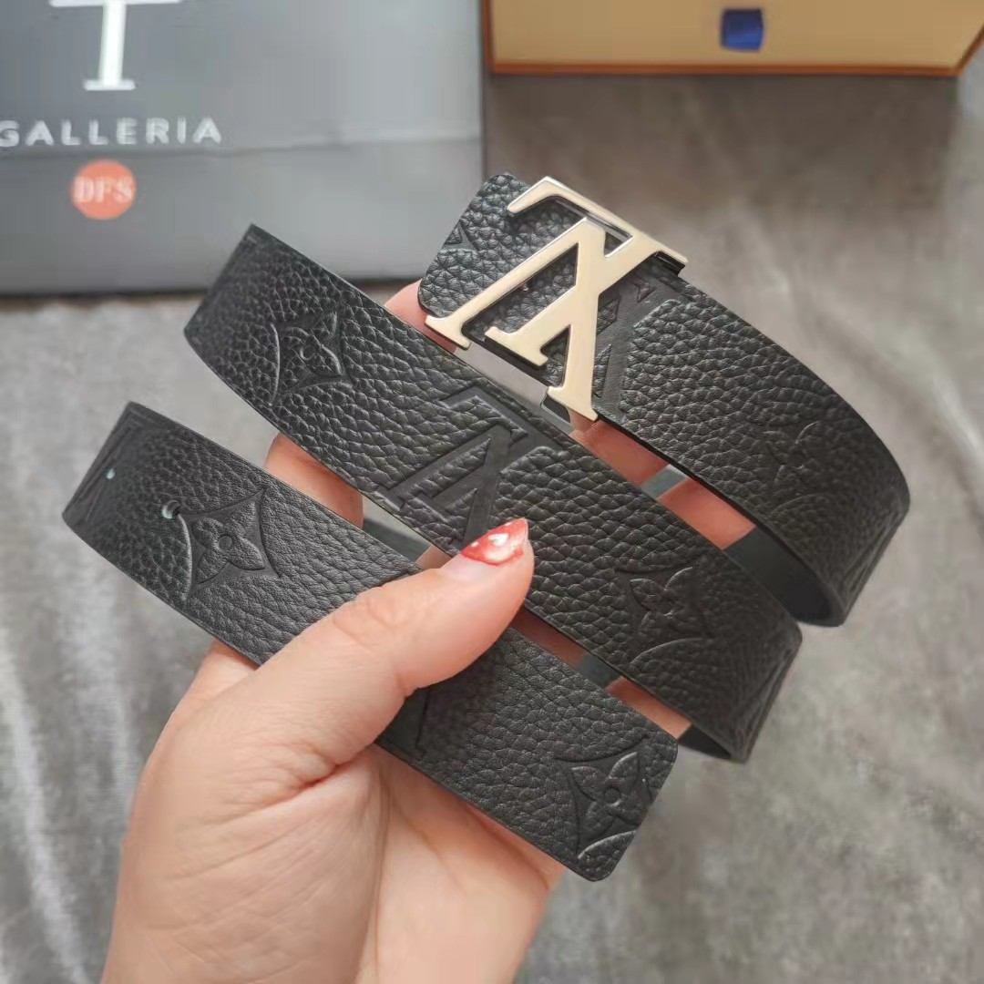 Louis Vuitton Female Basic Belt Cow Leather 30cm-m-l