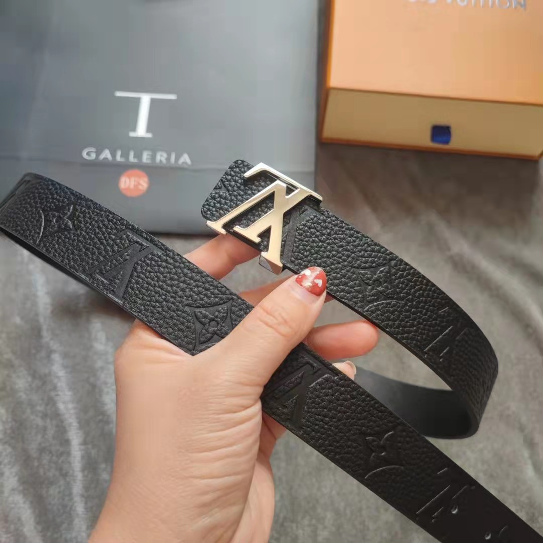 Louis Vuitton Female Basic Belt Cow Leather 30cm-m-l