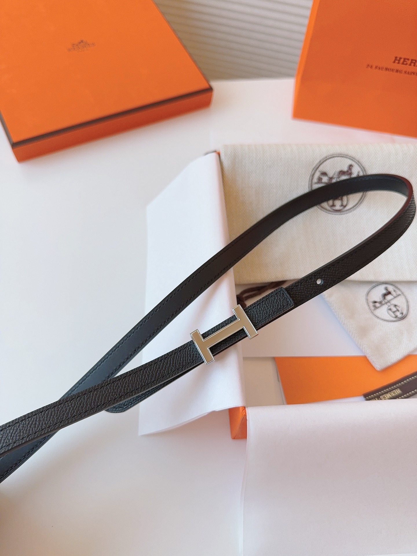 Hermès Female Basic Belt Cow Leather S-m