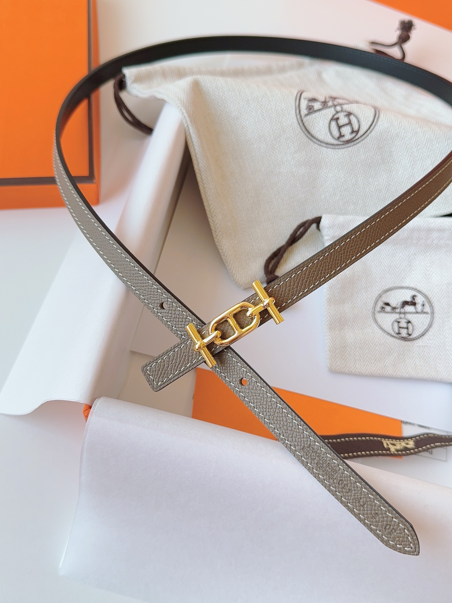 Hermès Female Basic Belt Cow Leather S-m