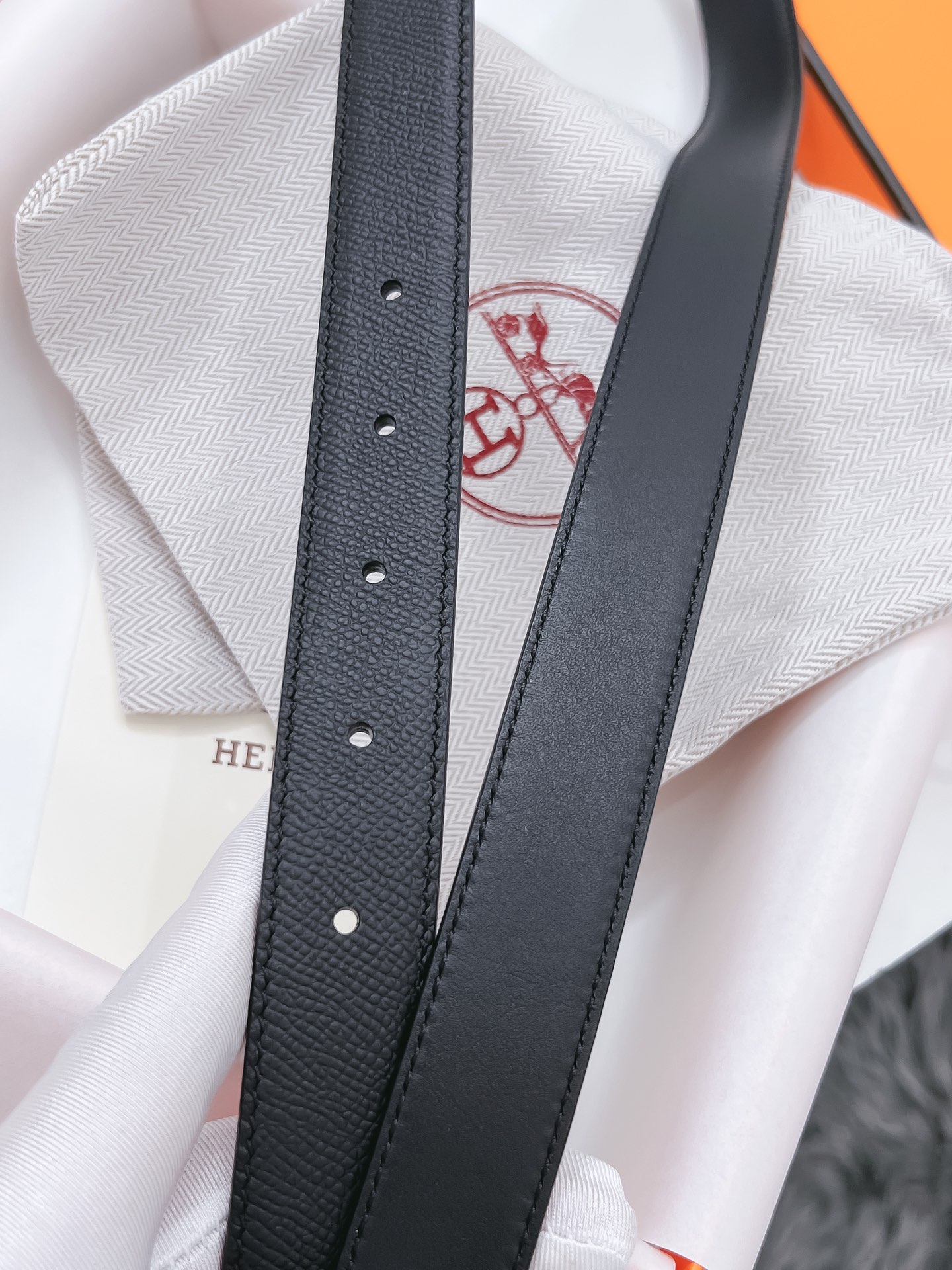 Hermès Female Basic Belt Cow Leather Black 110cm-m