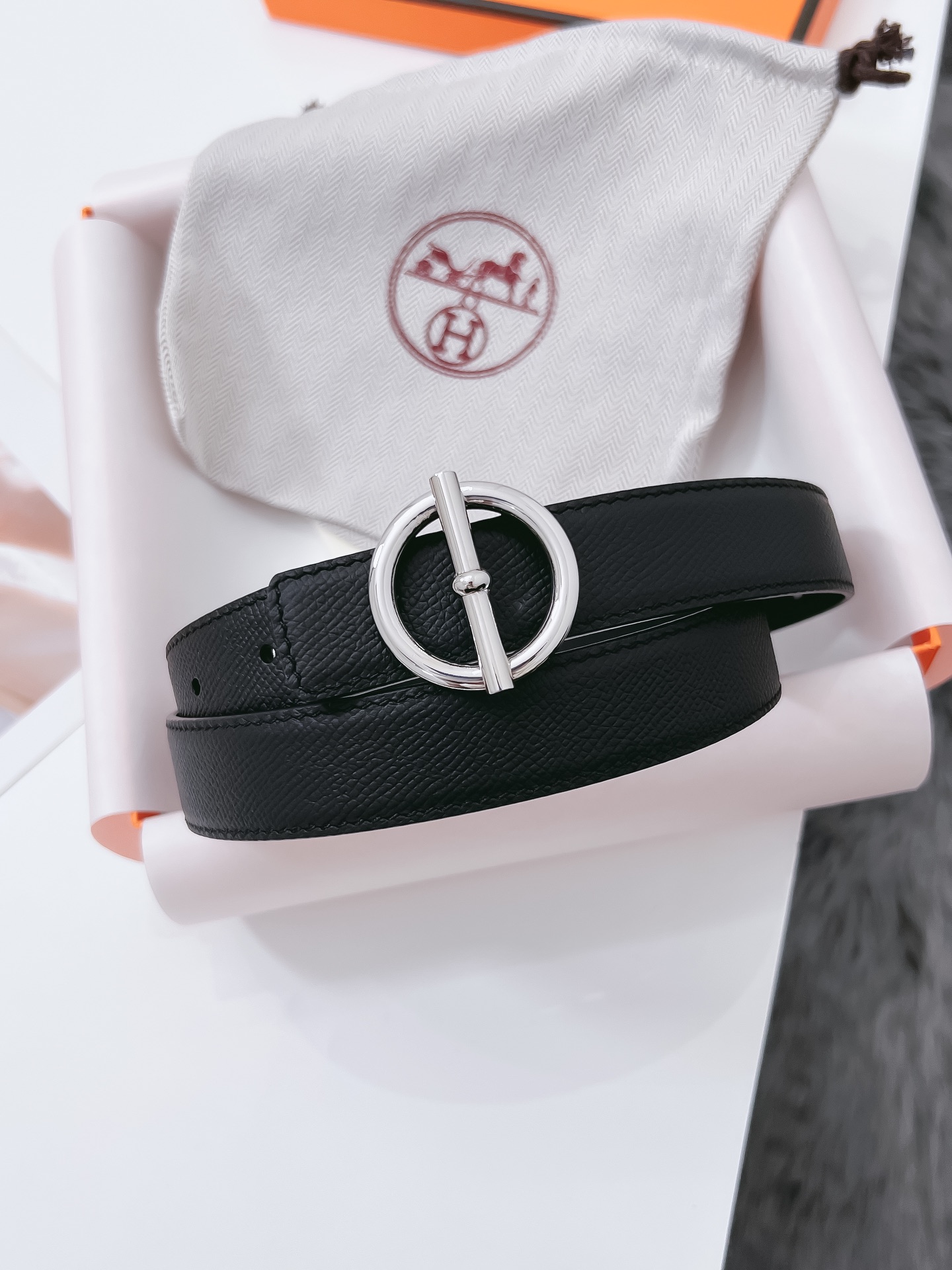 Hermès Female Basic Belt Cow Leather Black 110cm-m