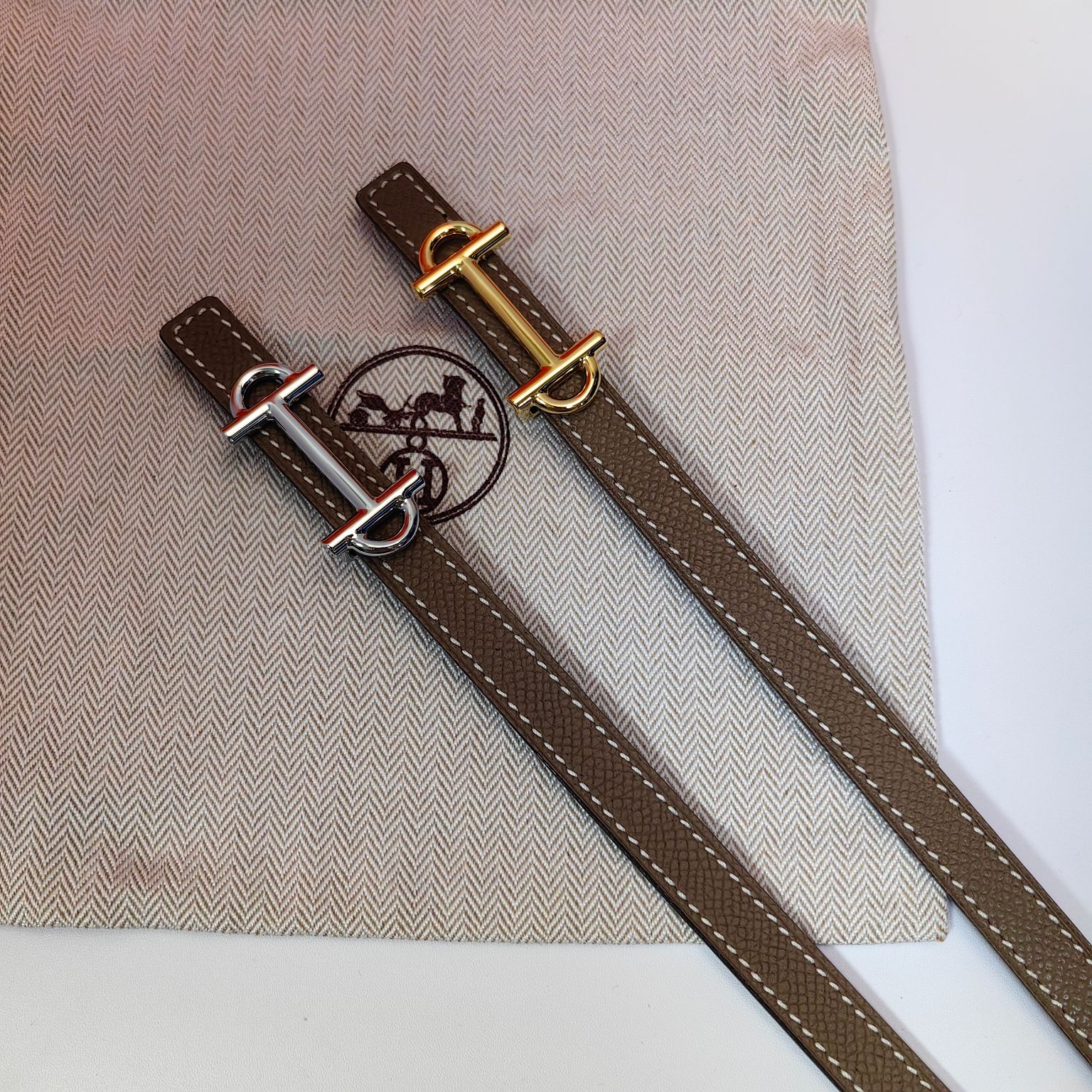 Hermès Female Basic Belt Cow Leather M