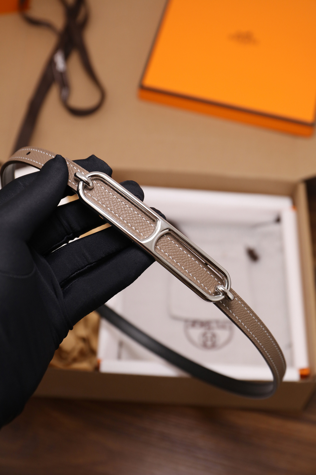 Hermès Female Basic Belt Cow Leather Silver 110cm-m