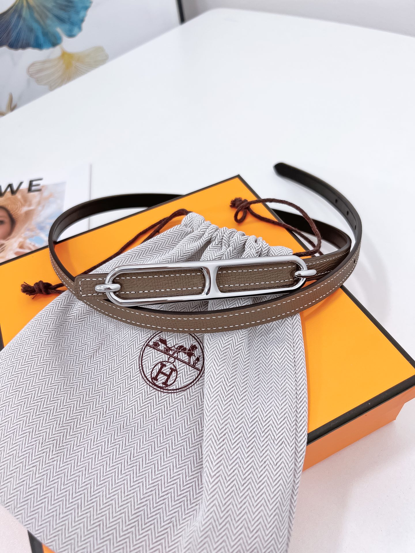 Hermès Female Basic Belt Cow Leather Silver M