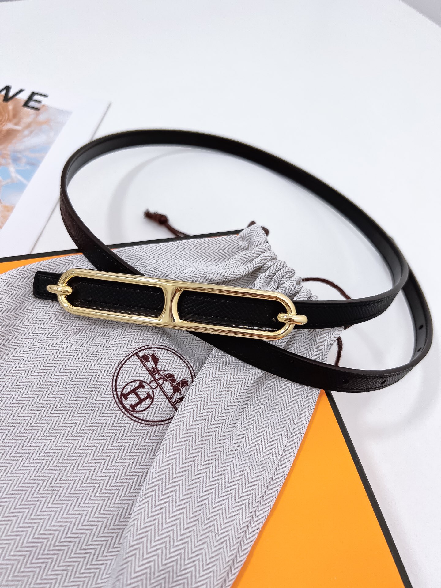 Hermès Female Basic Belt Cow Leather Silver M