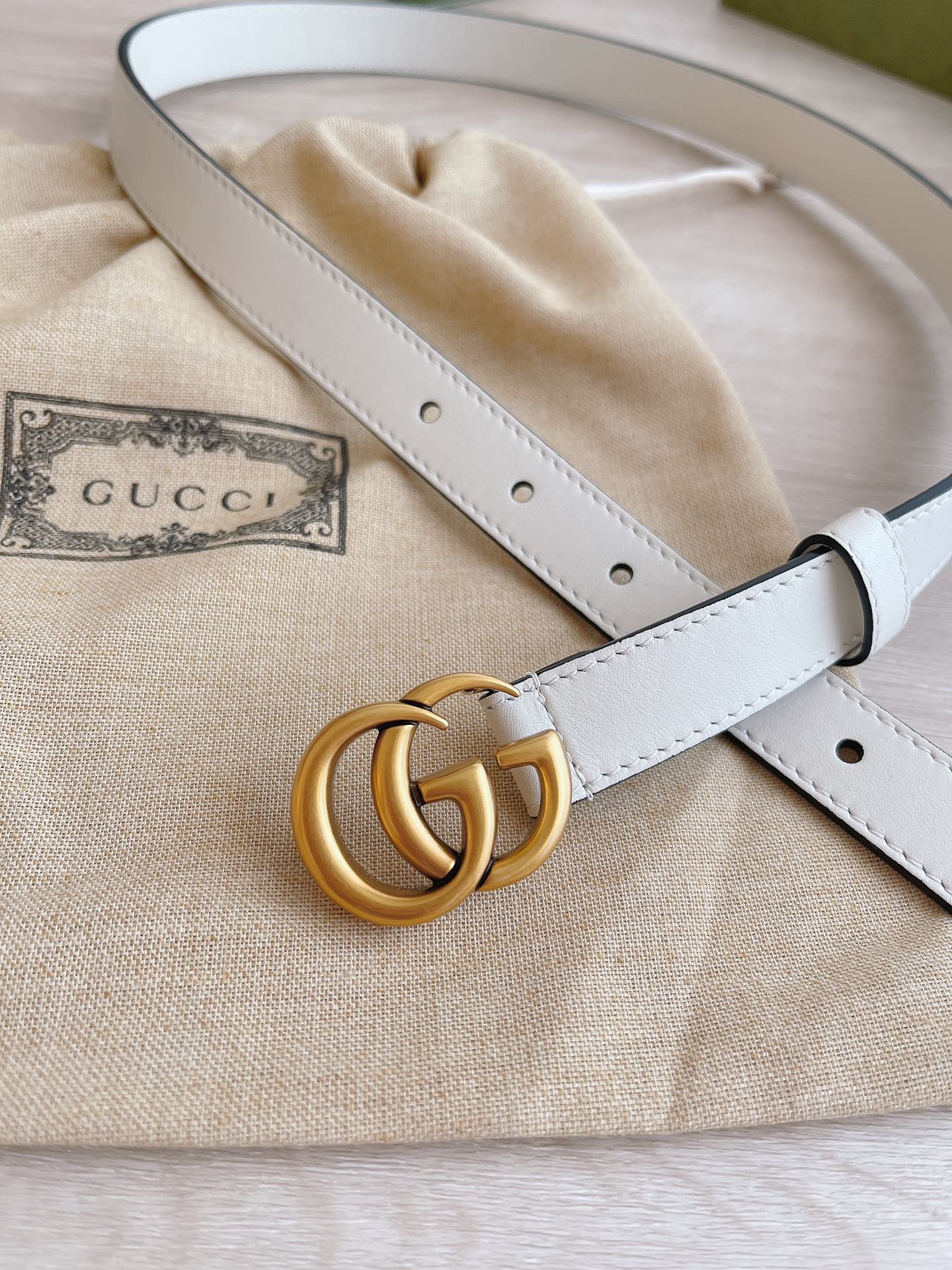Gucci Female Basic Belt Cow Leather White M