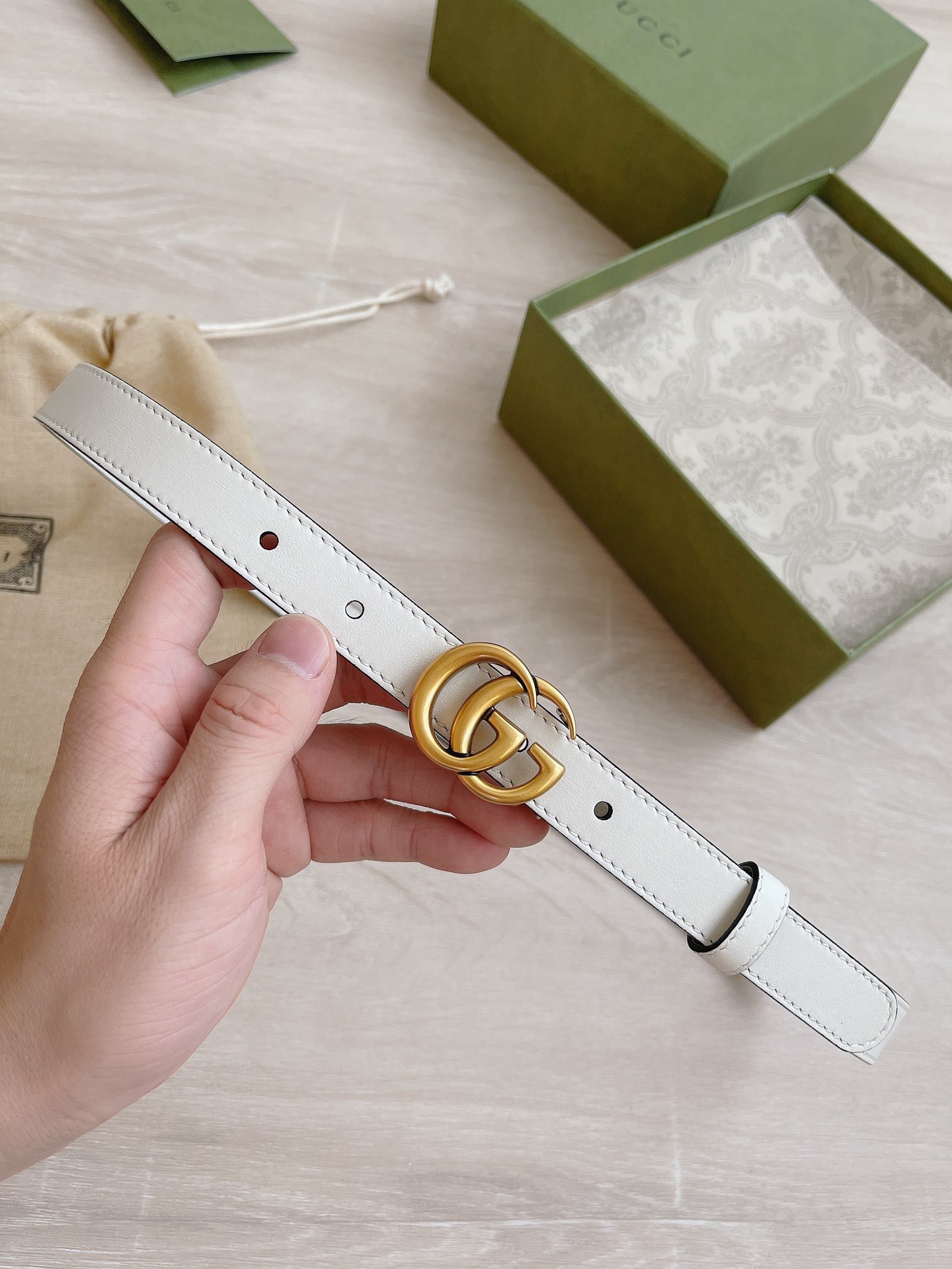 Gucci Female Basic Belt Cow Leather White M