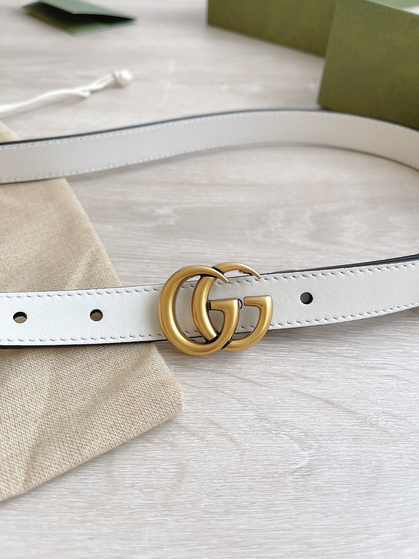 Gucci Female Basic Belt Cow Leather White M