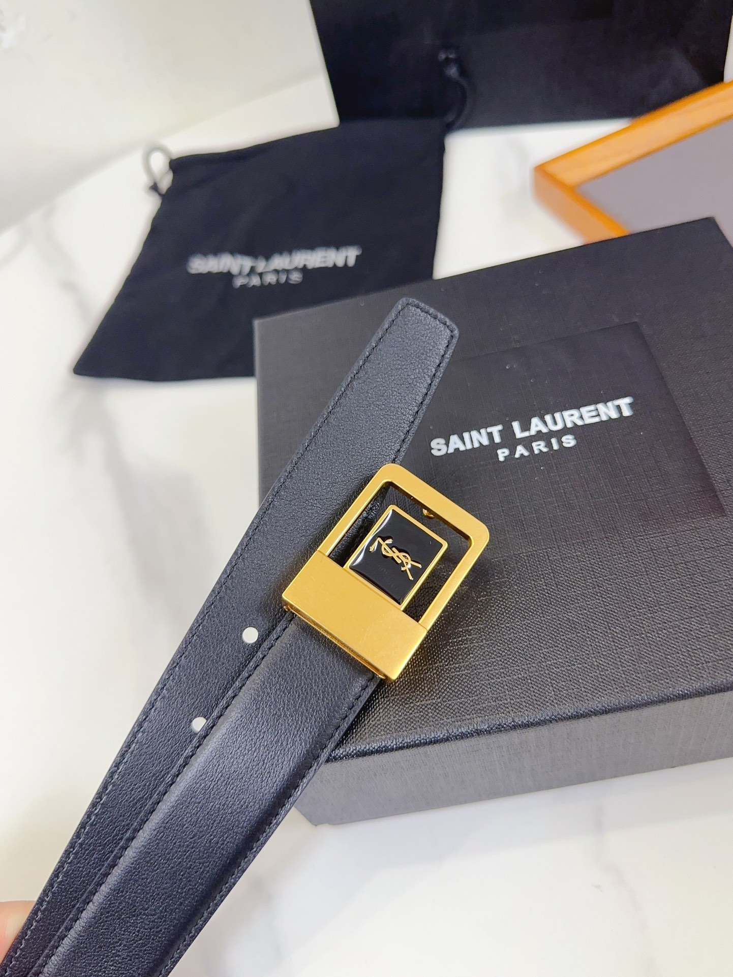 Saint Laurent Female Leather Belt S-m-l