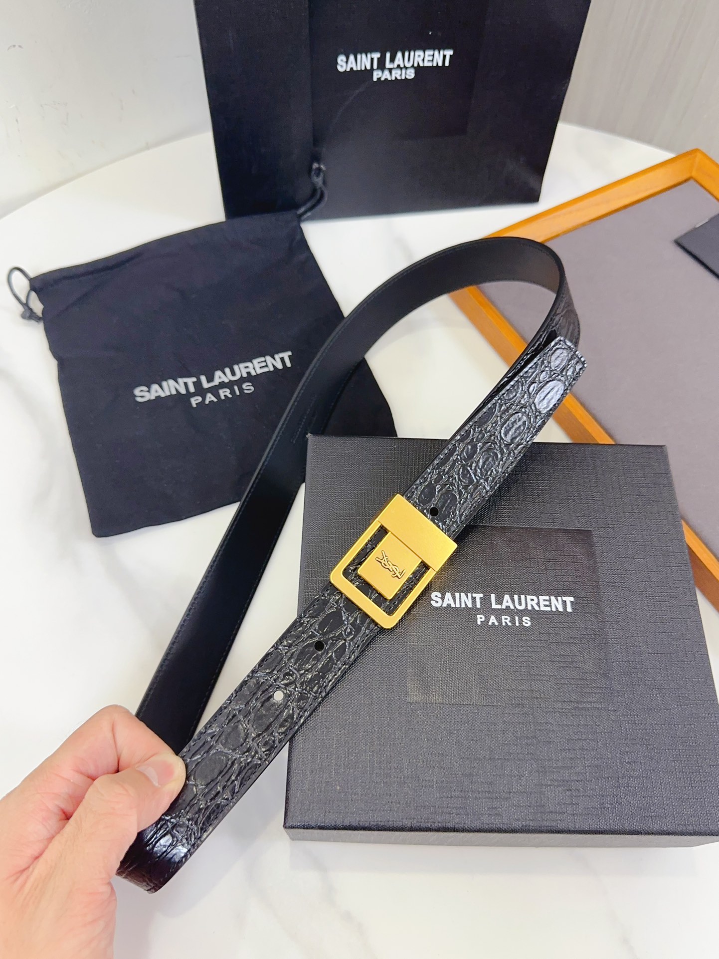 Saint Laurent Female Leather Belt S-m-l