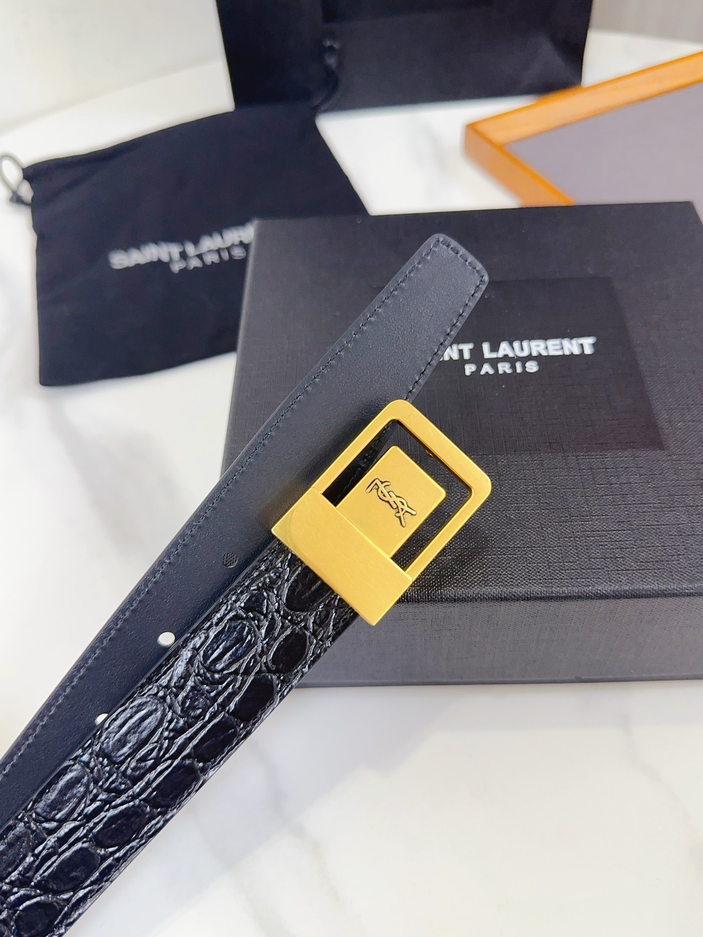 Saint Laurent Female Leather Belt S-m-l