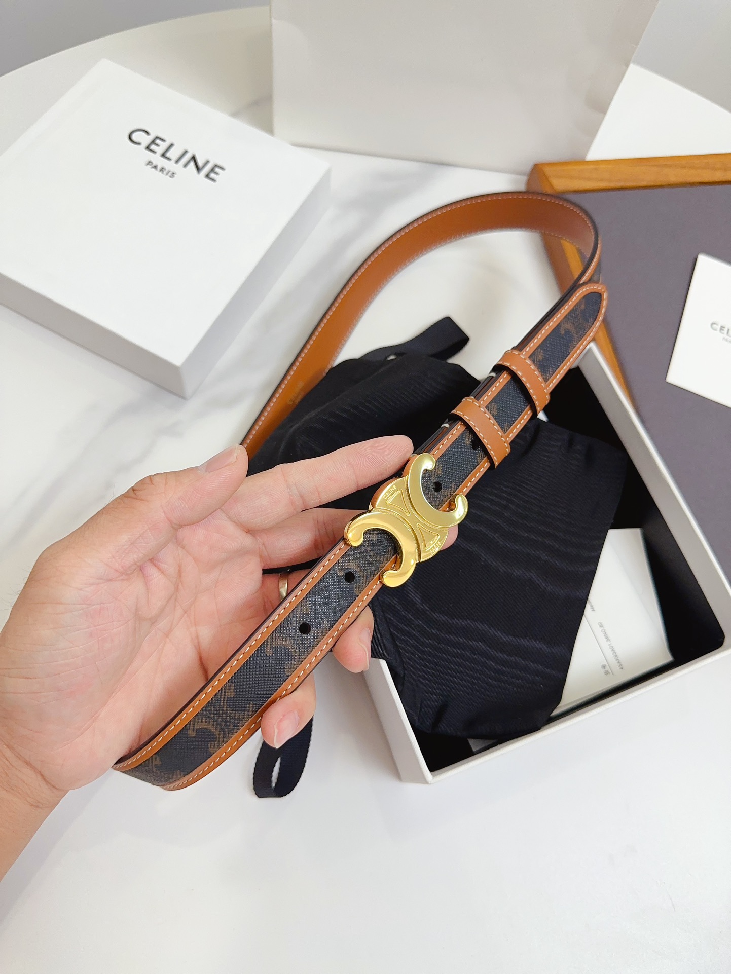 Celine Female Basic Belt Cow Leather M-l