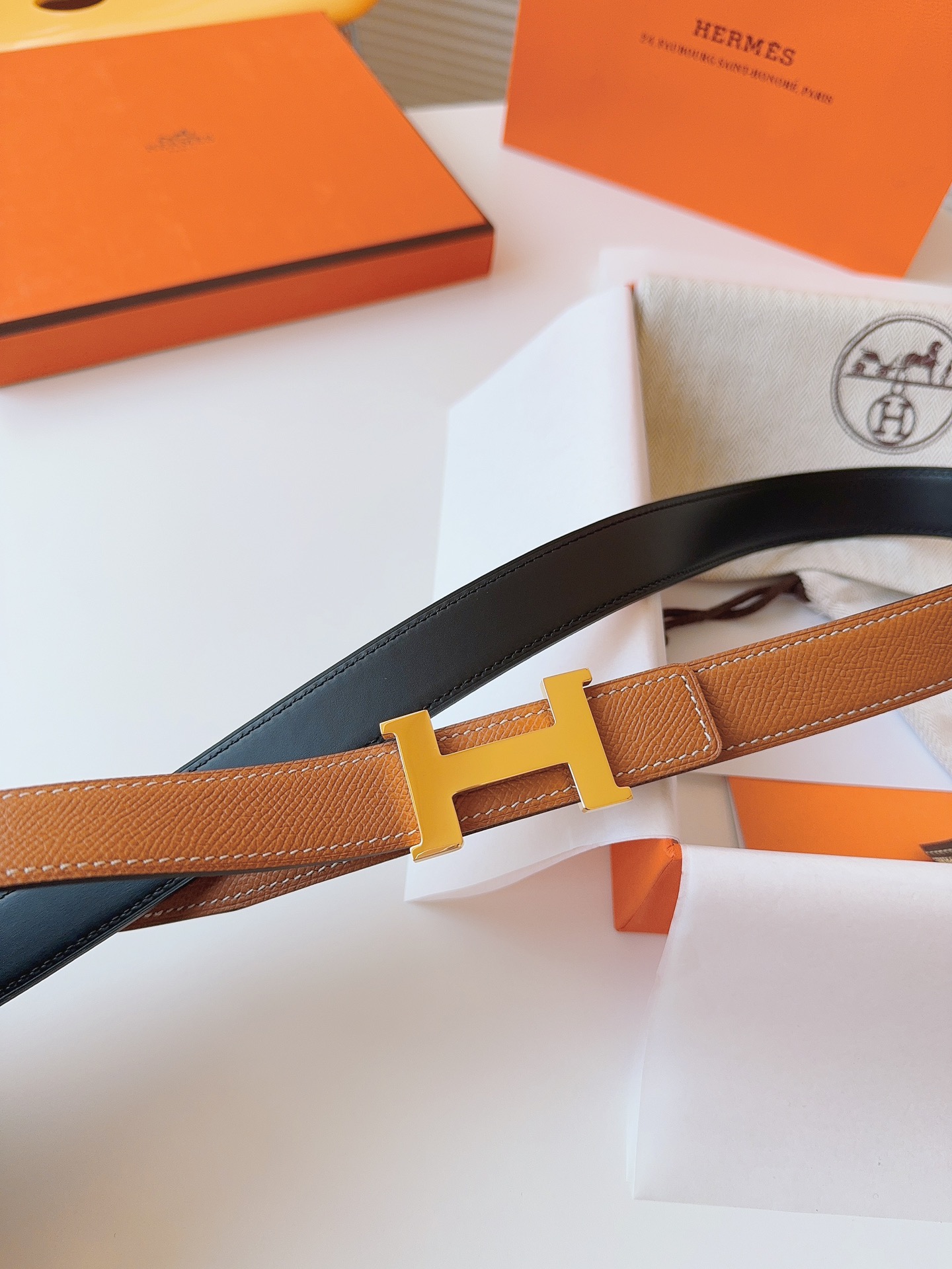 Hermès Female Basic Belt Cow Leather M