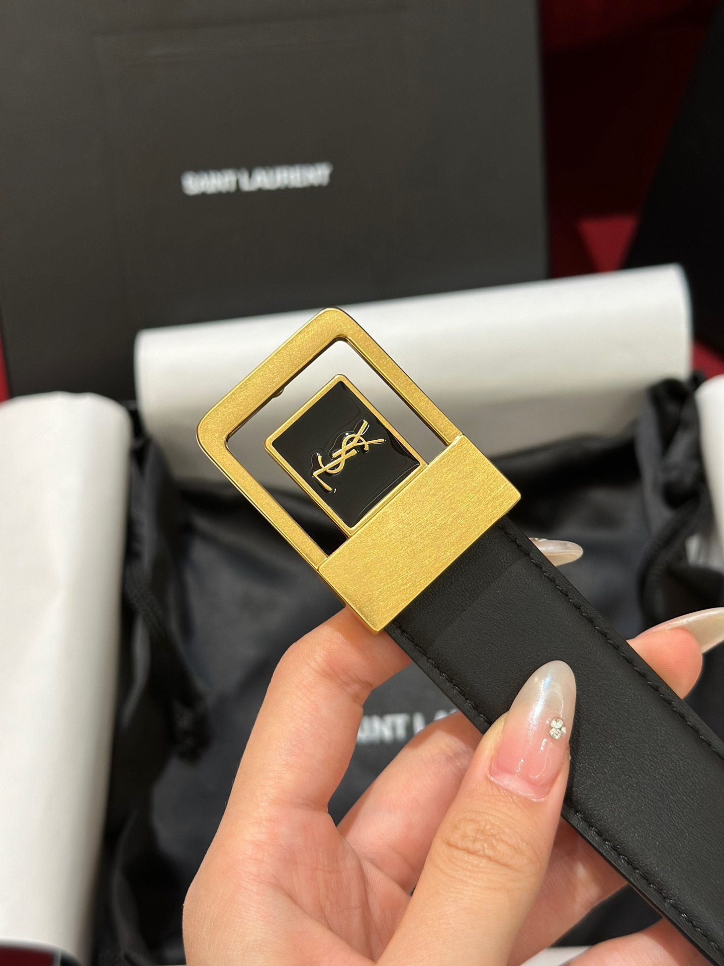 Saint Laurent Female Basic Belt Cow Leather S-m-l