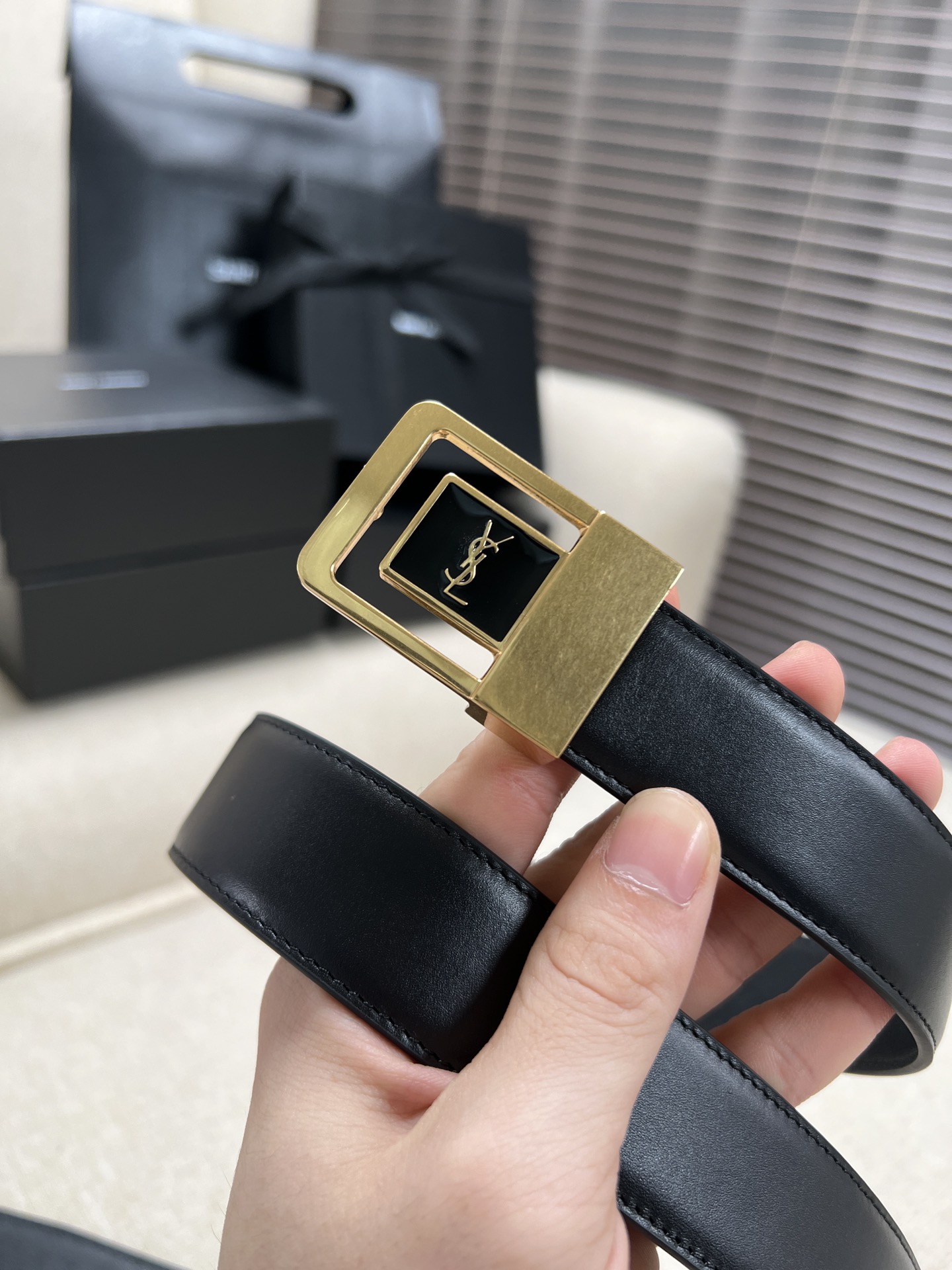 Saint Laurent Female Leather Belt S-m-l