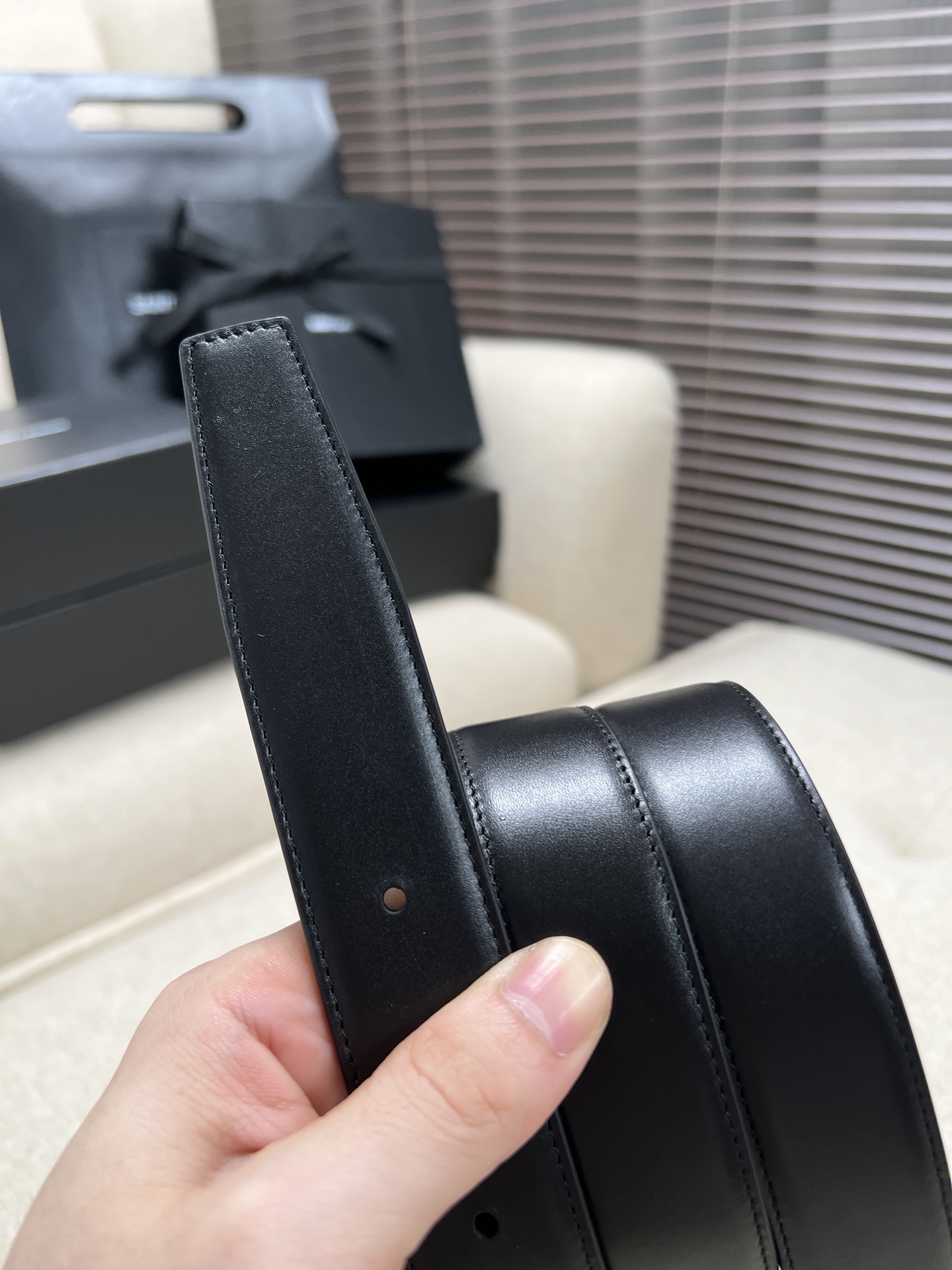 Saint Laurent Female Leather Belt S-m-l