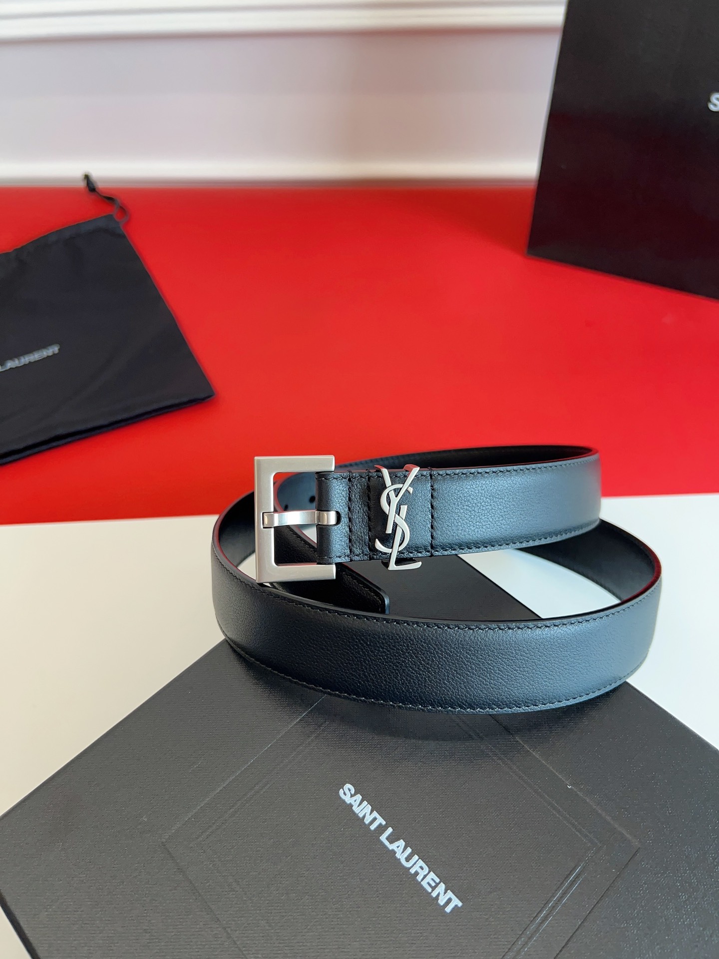 Saint Laurent Female Basic Belt M