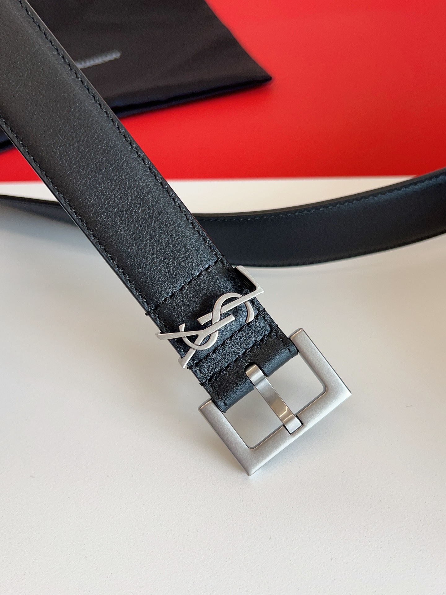 Saint Laurent Female Basic Belt M