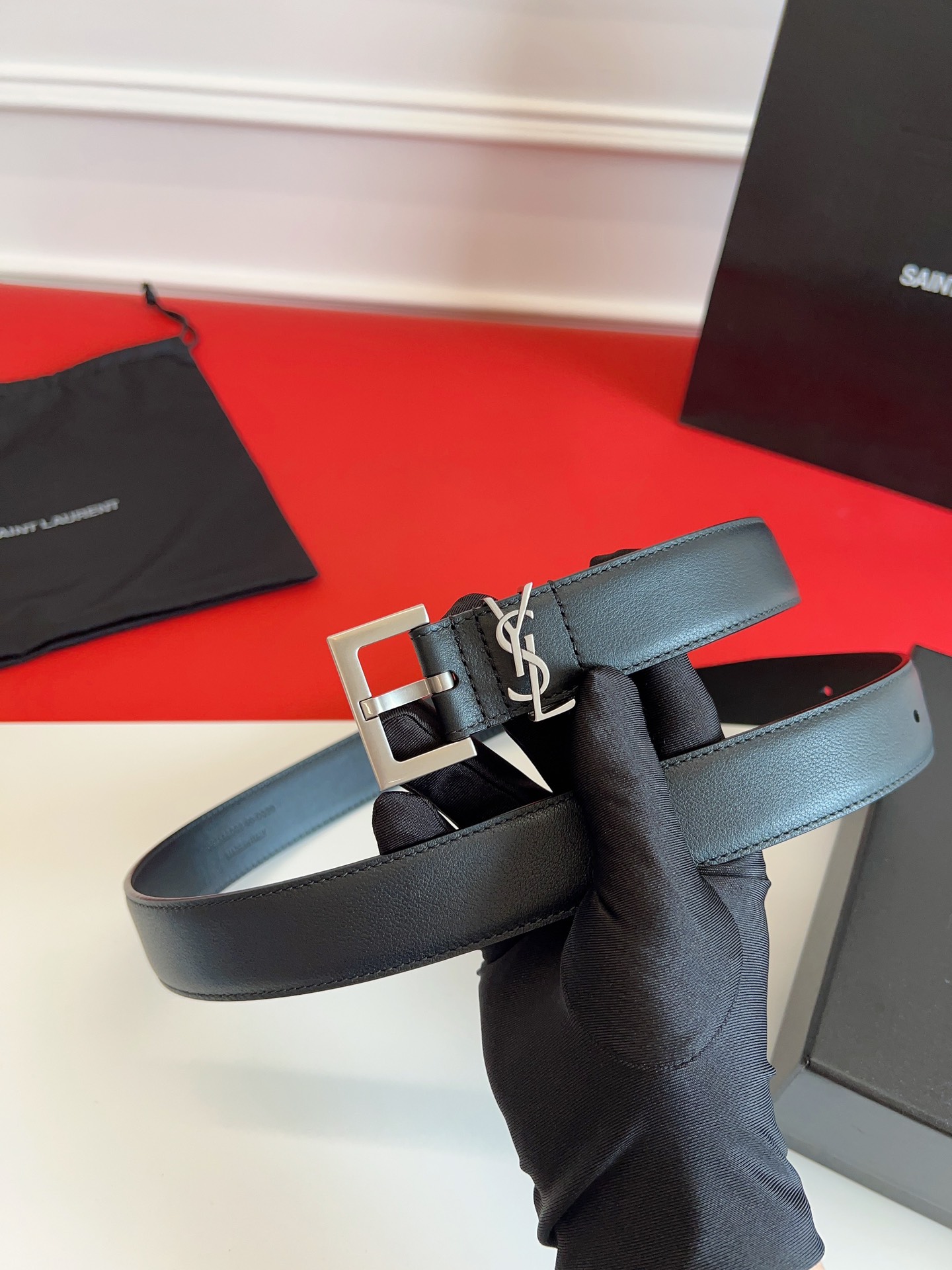 Saint Laurent Female Basic Belt M