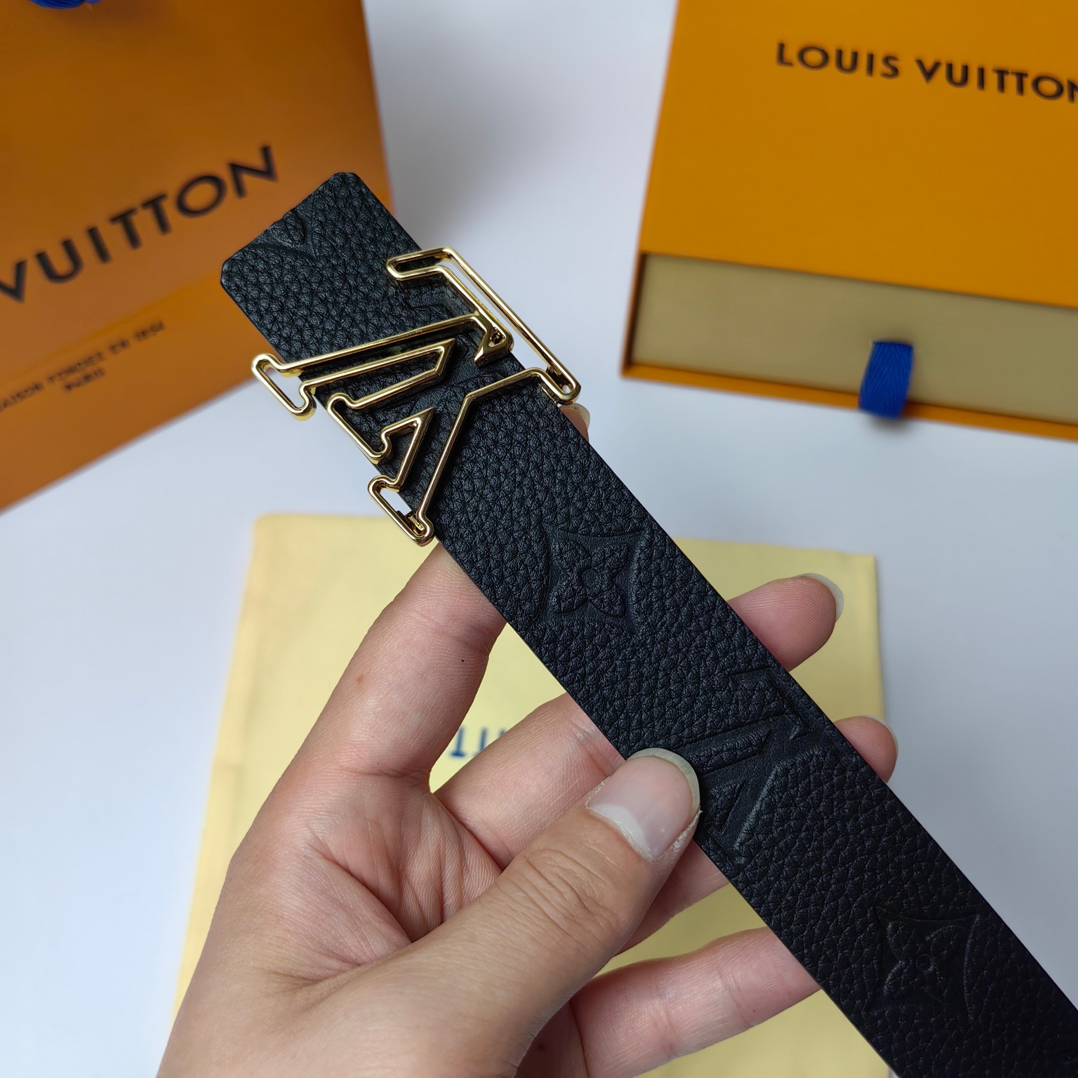 Louis Vuitton Female Basic Belt M-l