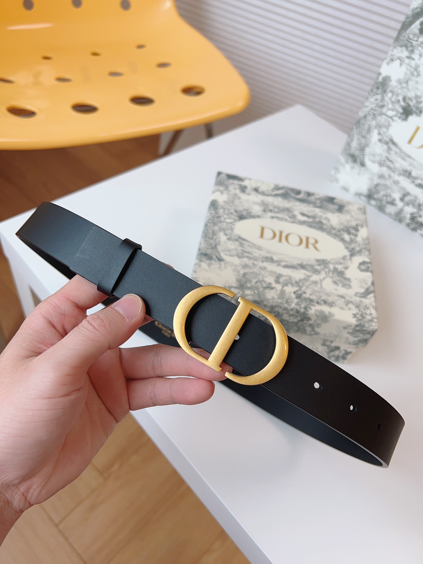 Dior Female Leather Belt Cow Leather Gold M