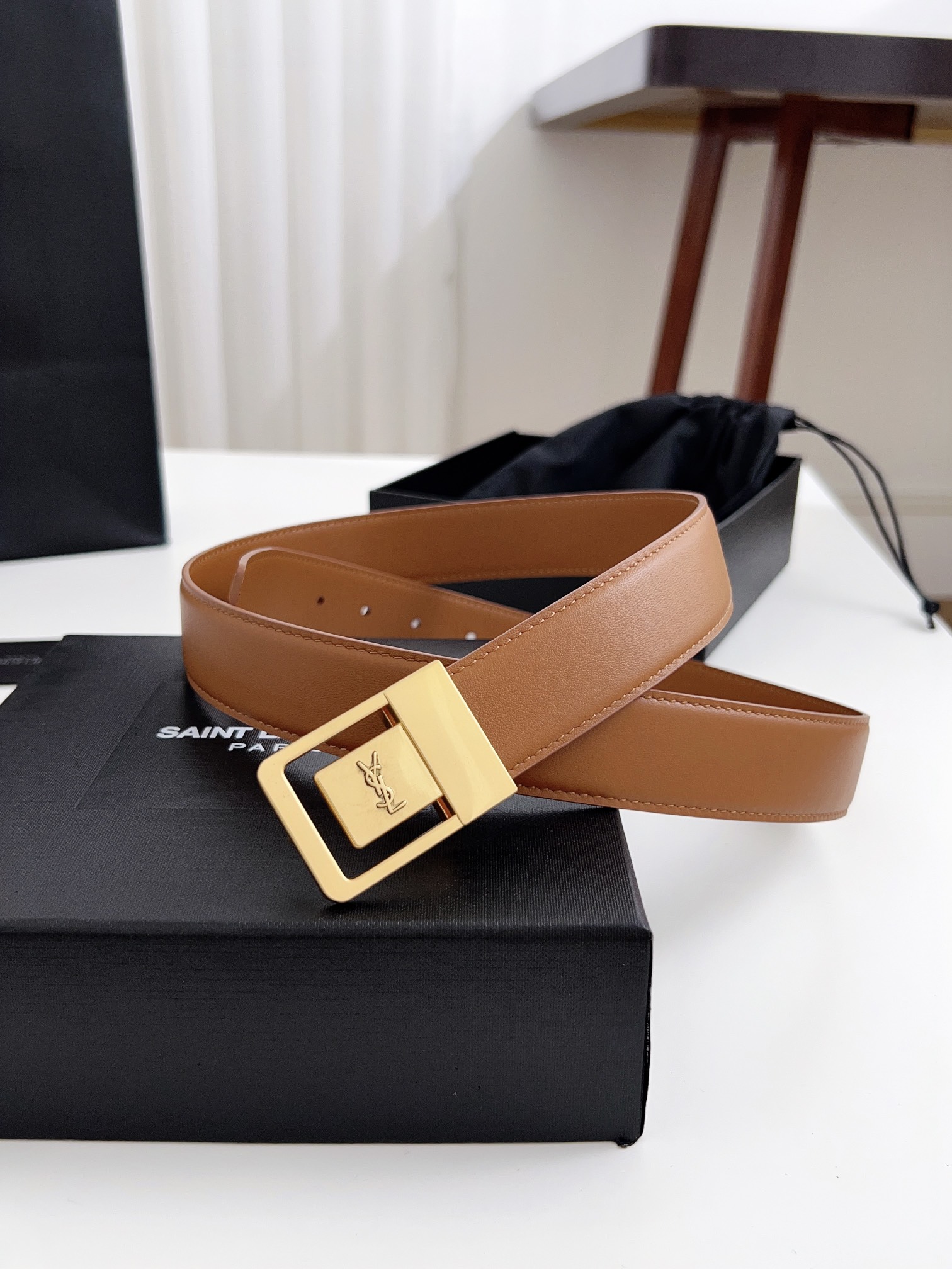 Saint Laurent Female Basic Belt Cow Leather