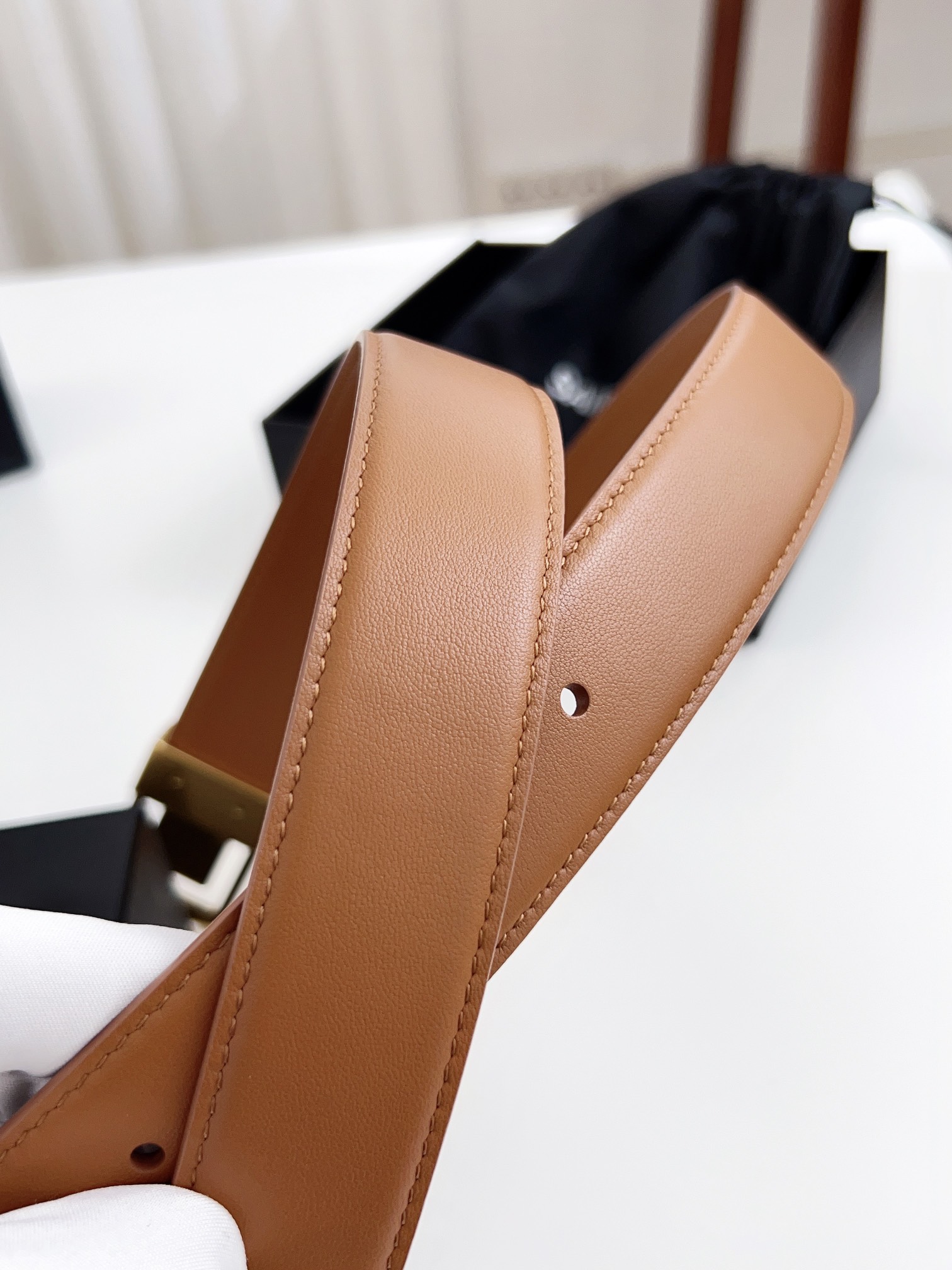 Saint Laurent Female Basic Belt Cow Leather