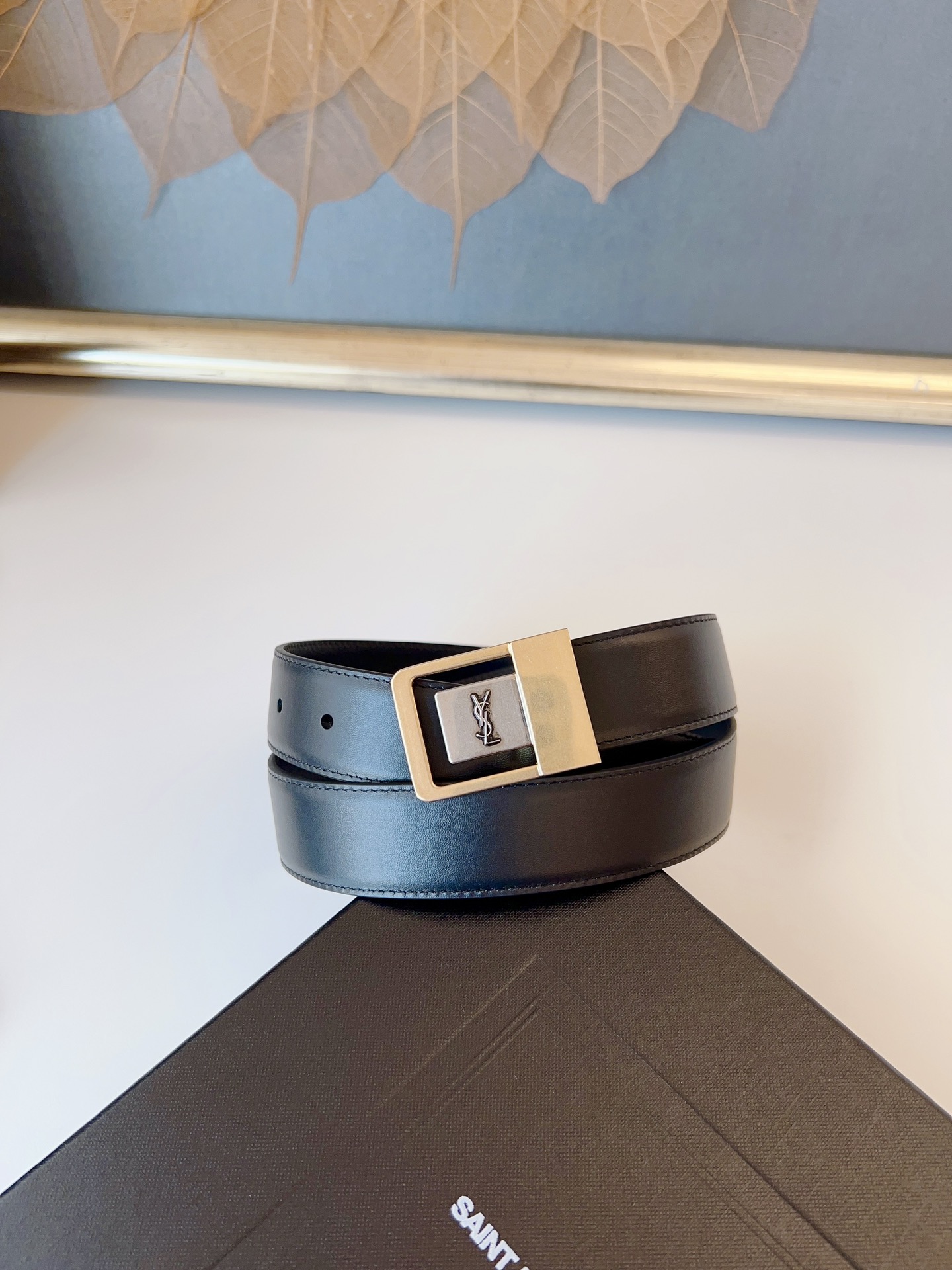 Saint Laurent Female Leather Belt S-m-l