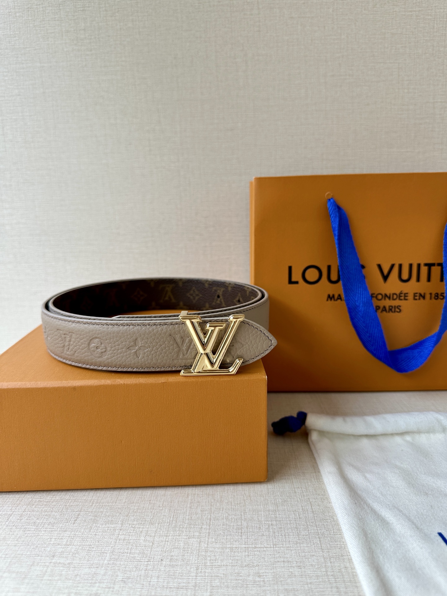 Louis Vuitton Female Basic Belt Canvas M-l