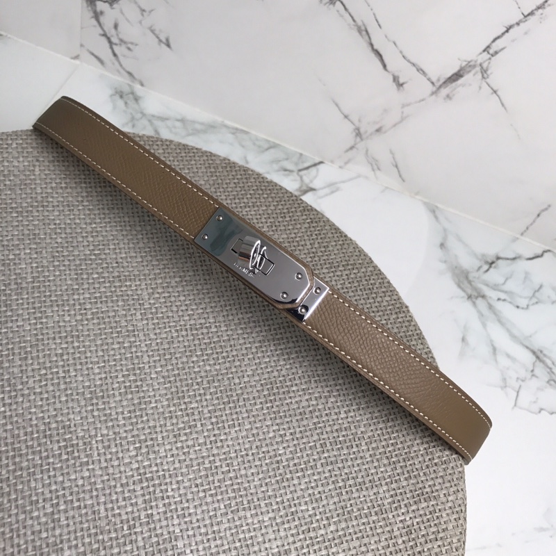 Hermès Female Leather Belt Cow Leather S-m