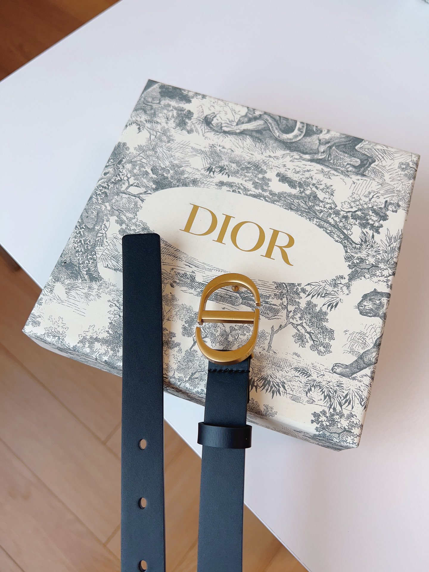 Dior Female Leather Belt Cow Leather Gold M