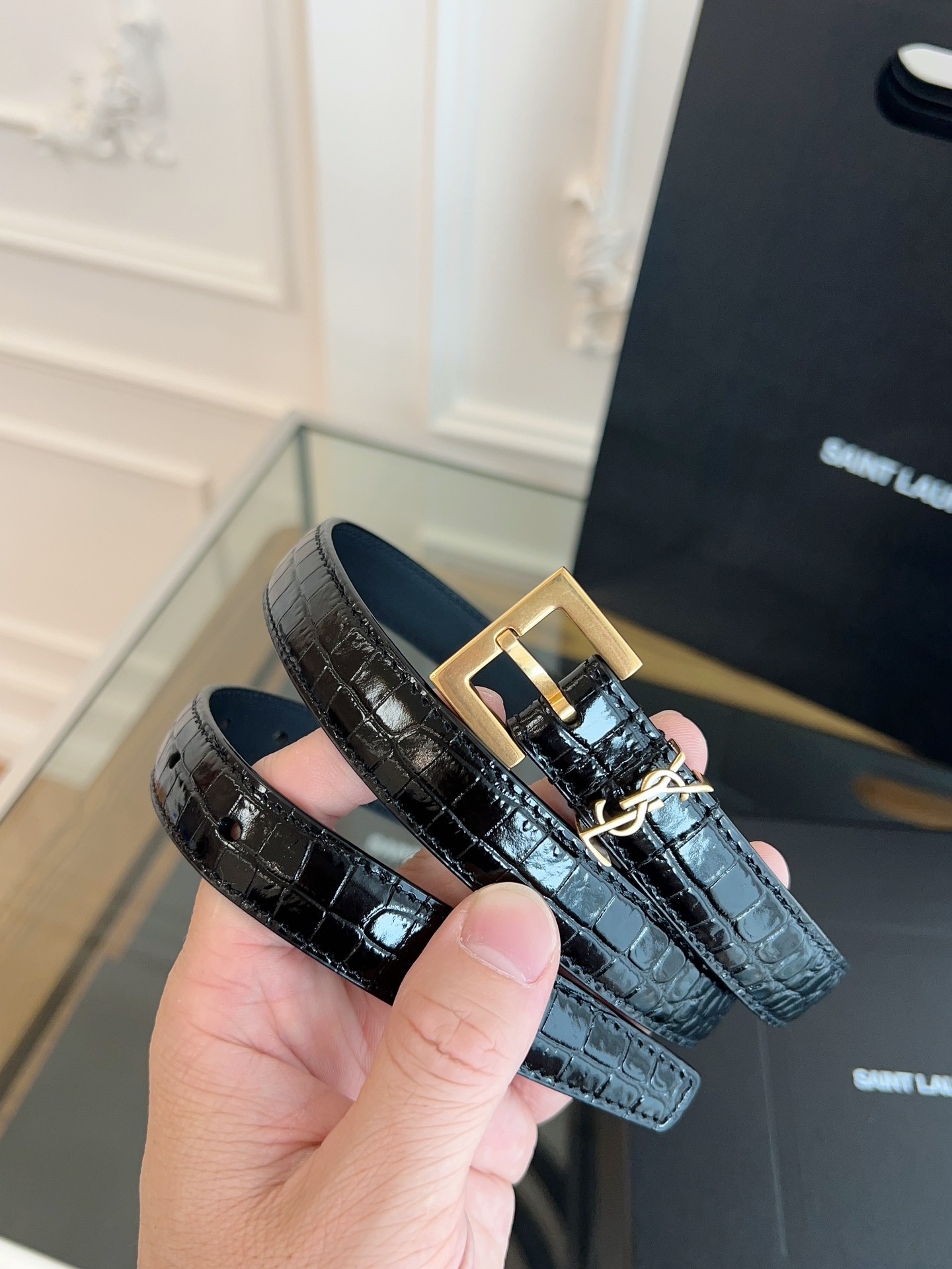 Saint Laurent Female Basic Belt Cow Leather Black S-l