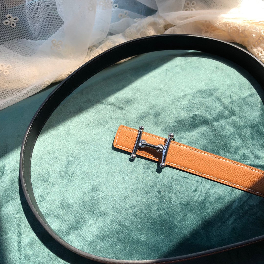 Hermès Female Leather Belt Cow Leather S-m