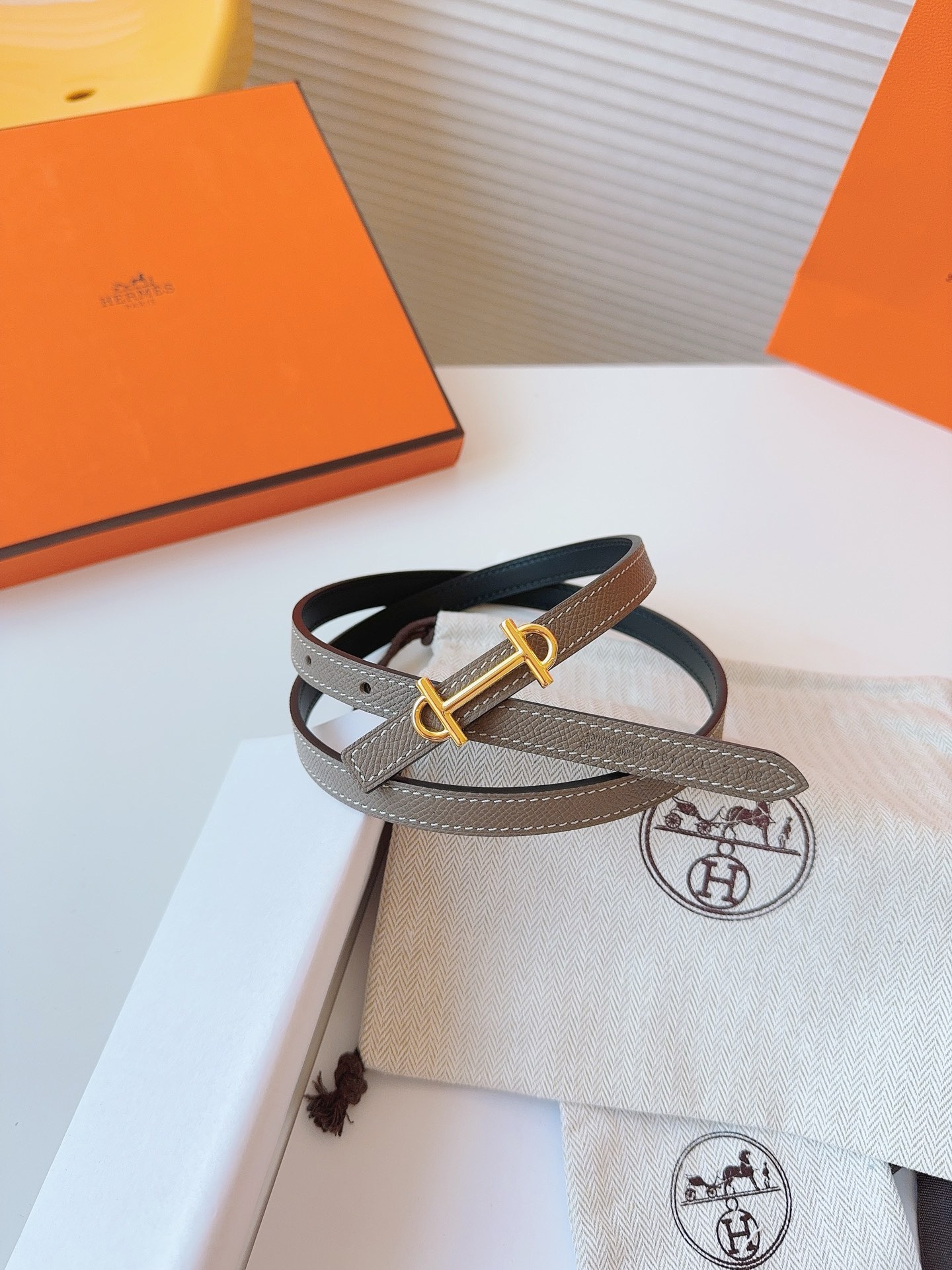 Hermès Female Basic Belt Cow Leather S-m