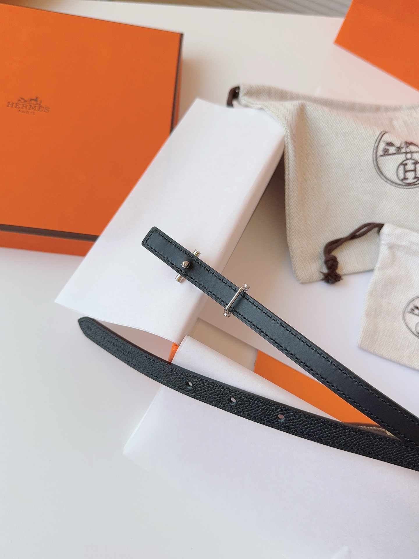 Hermès Female Basic Belt Cow Leather S-m