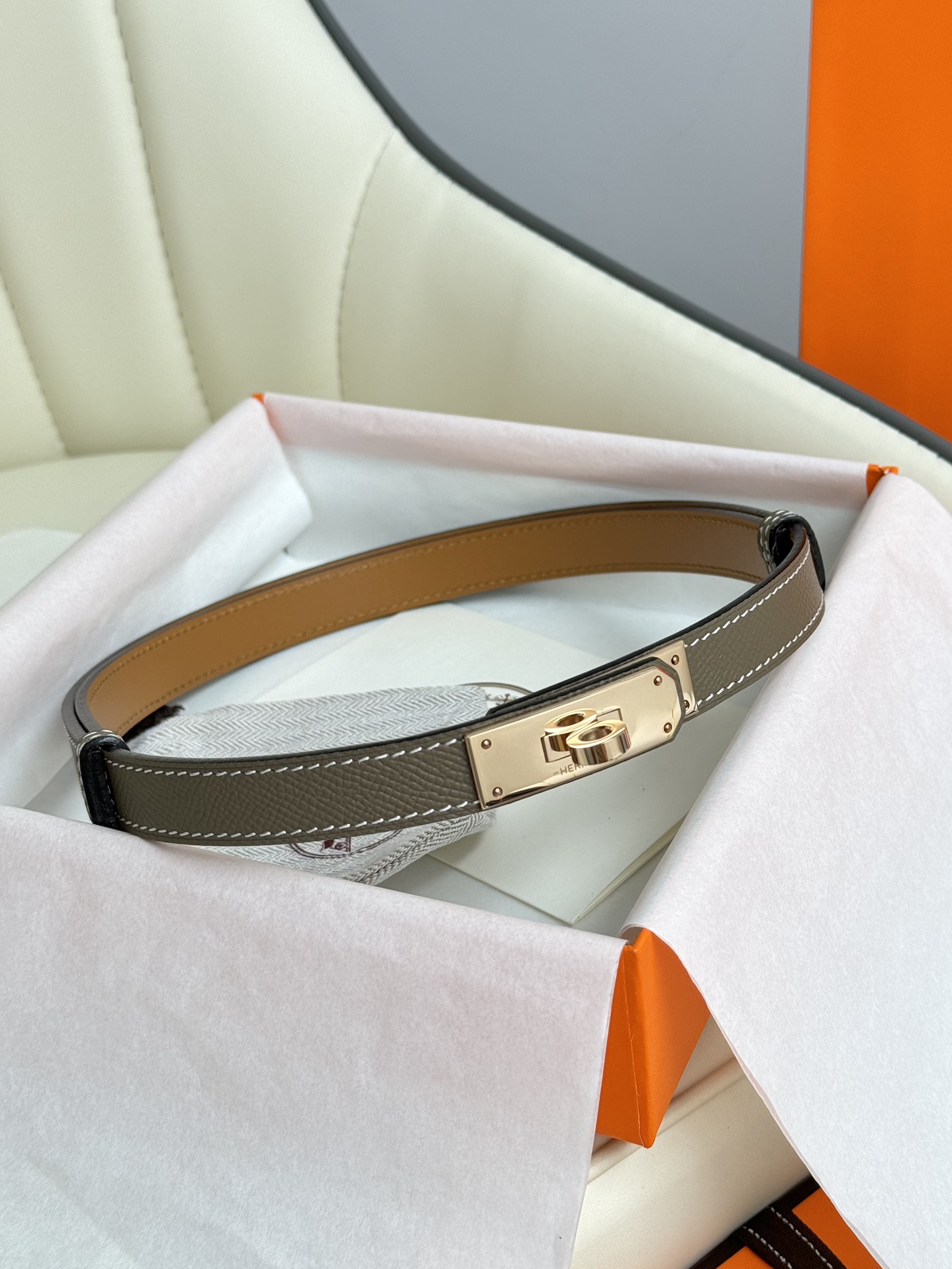 Hermès Female Basic Belt Adjustable 8mm