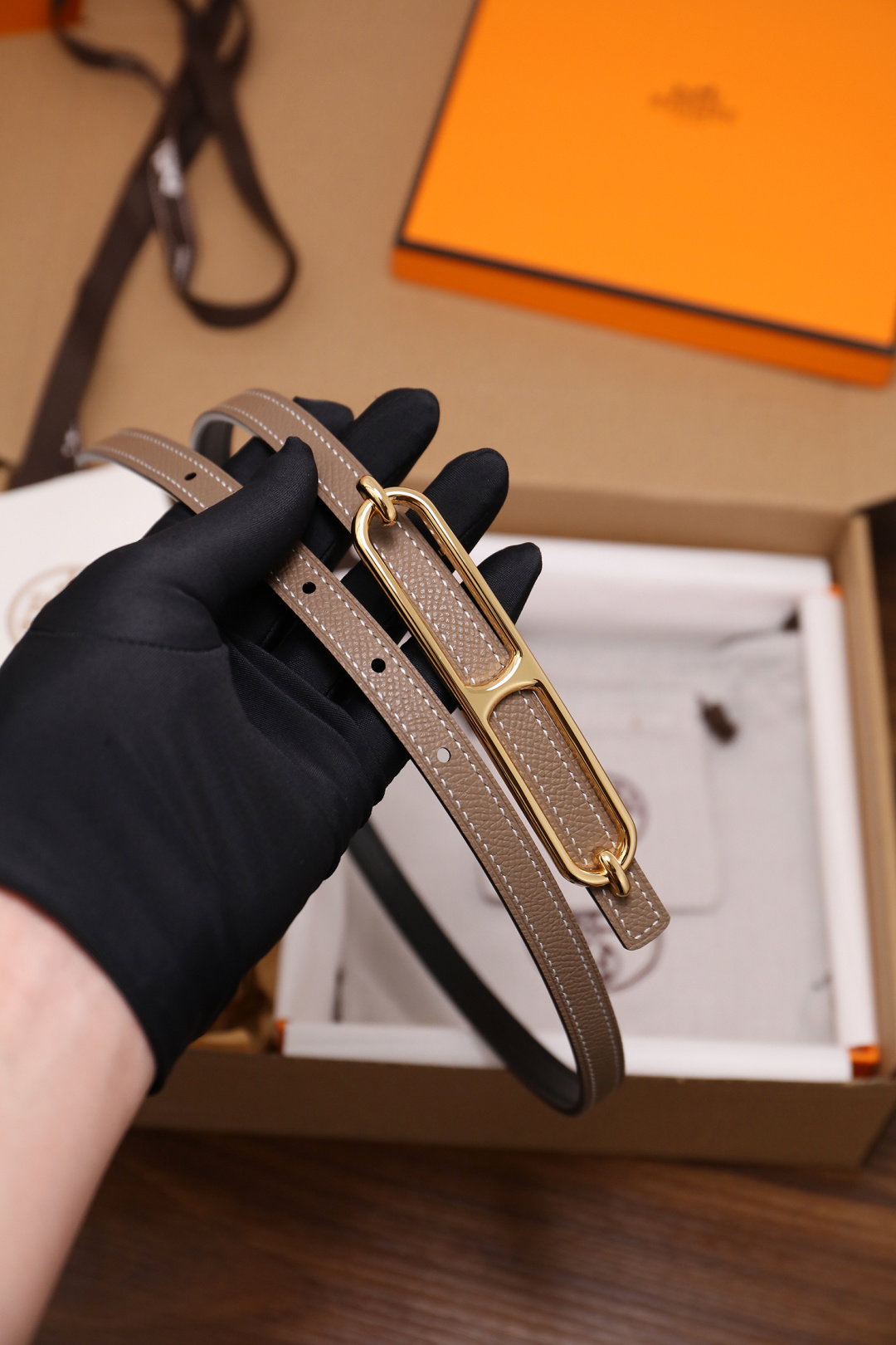 Hermès Female Basic Belt Cow Leather Silver 110cm-m