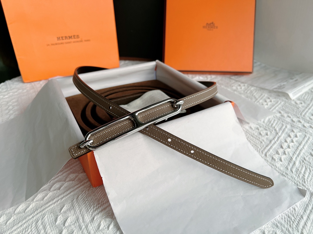 Hermès Female Basic Belt Cow Leather M