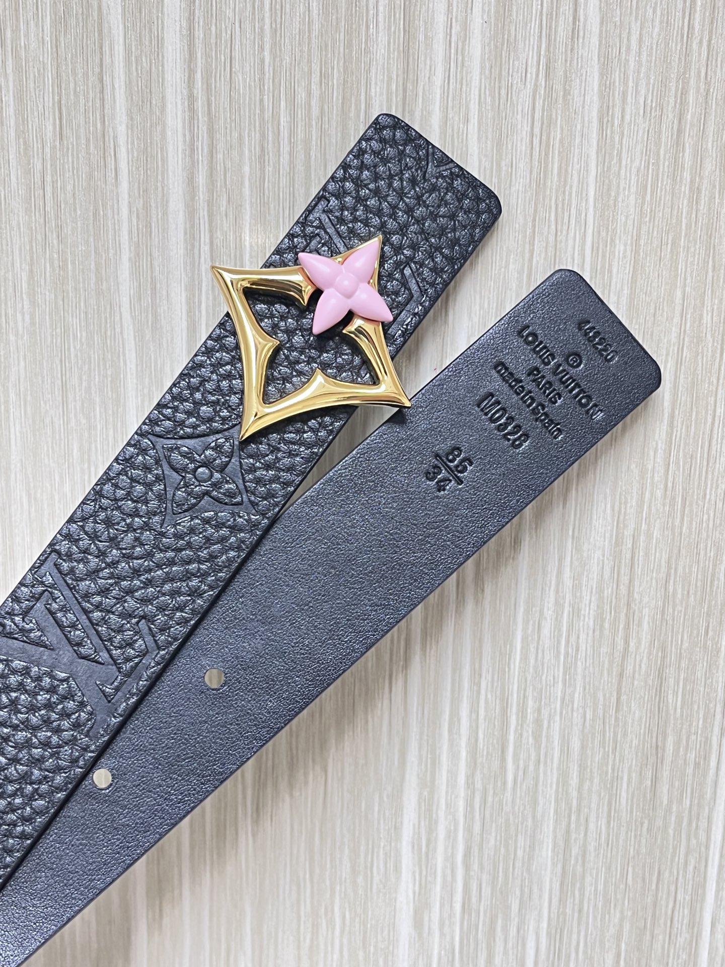 Louis Vuitton Female Basic Belt Cow Leather Black L