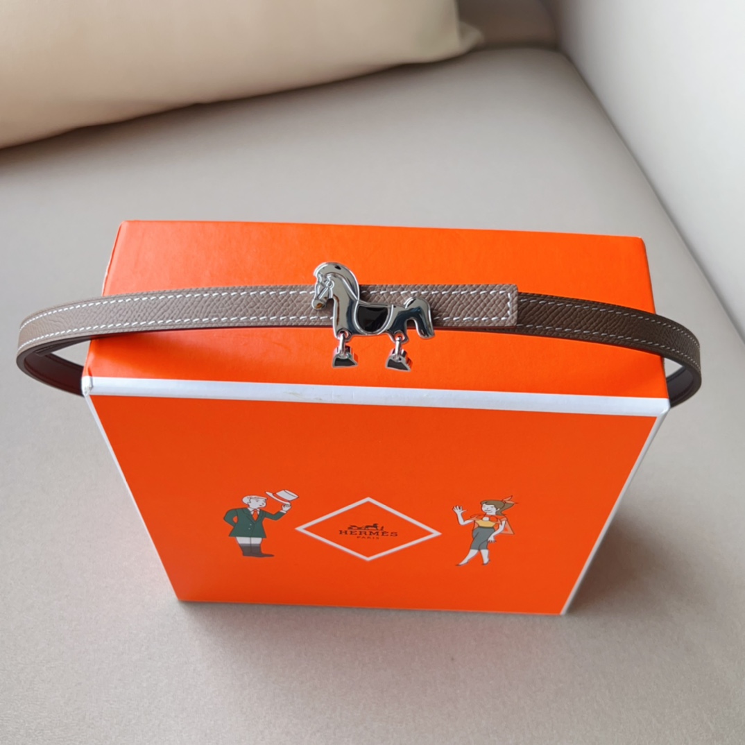 Hermès Female Basic Belt Top Grain Leather M
