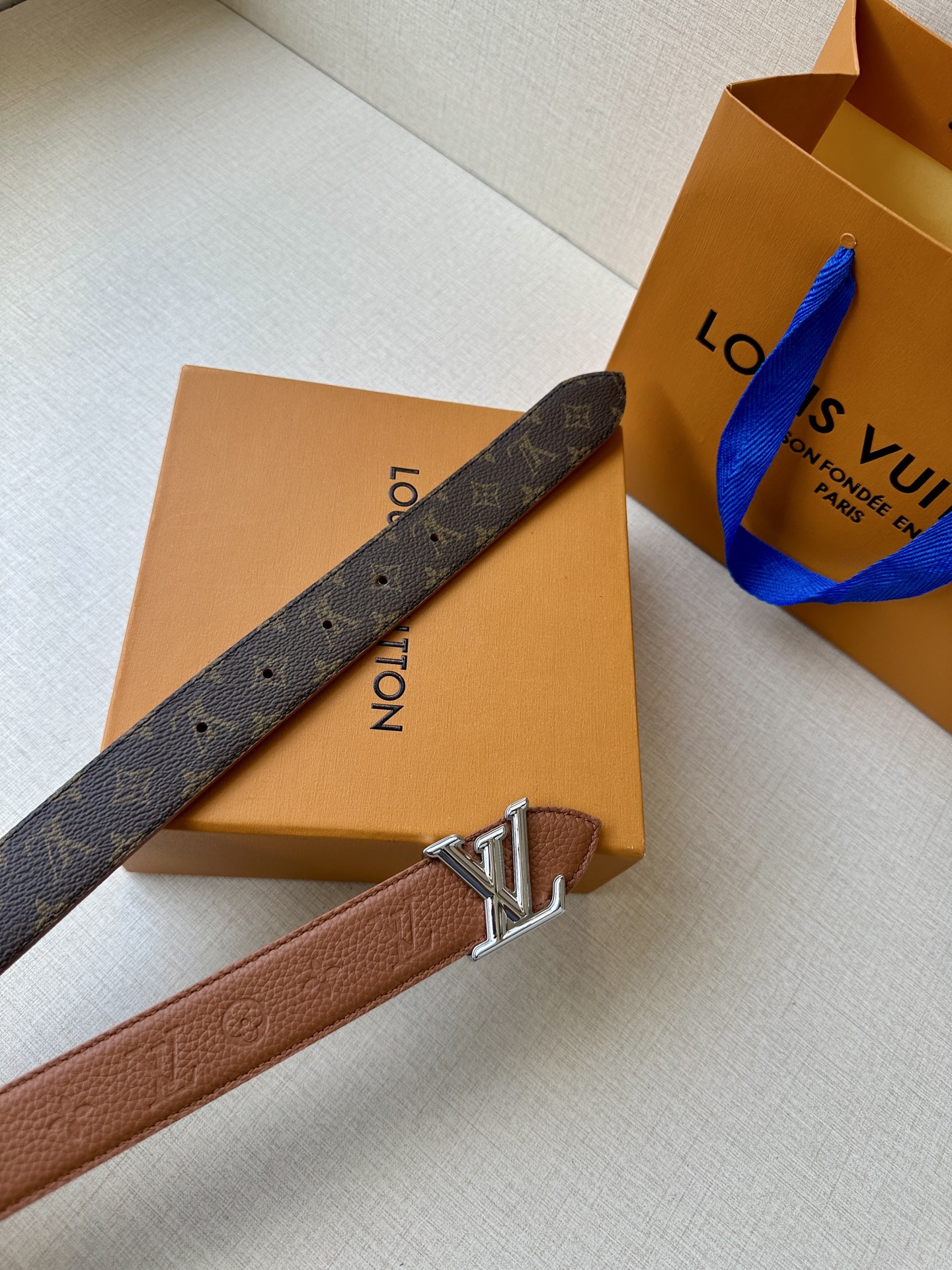 Louis Vuitton Female Basic Belt Canvas M-l