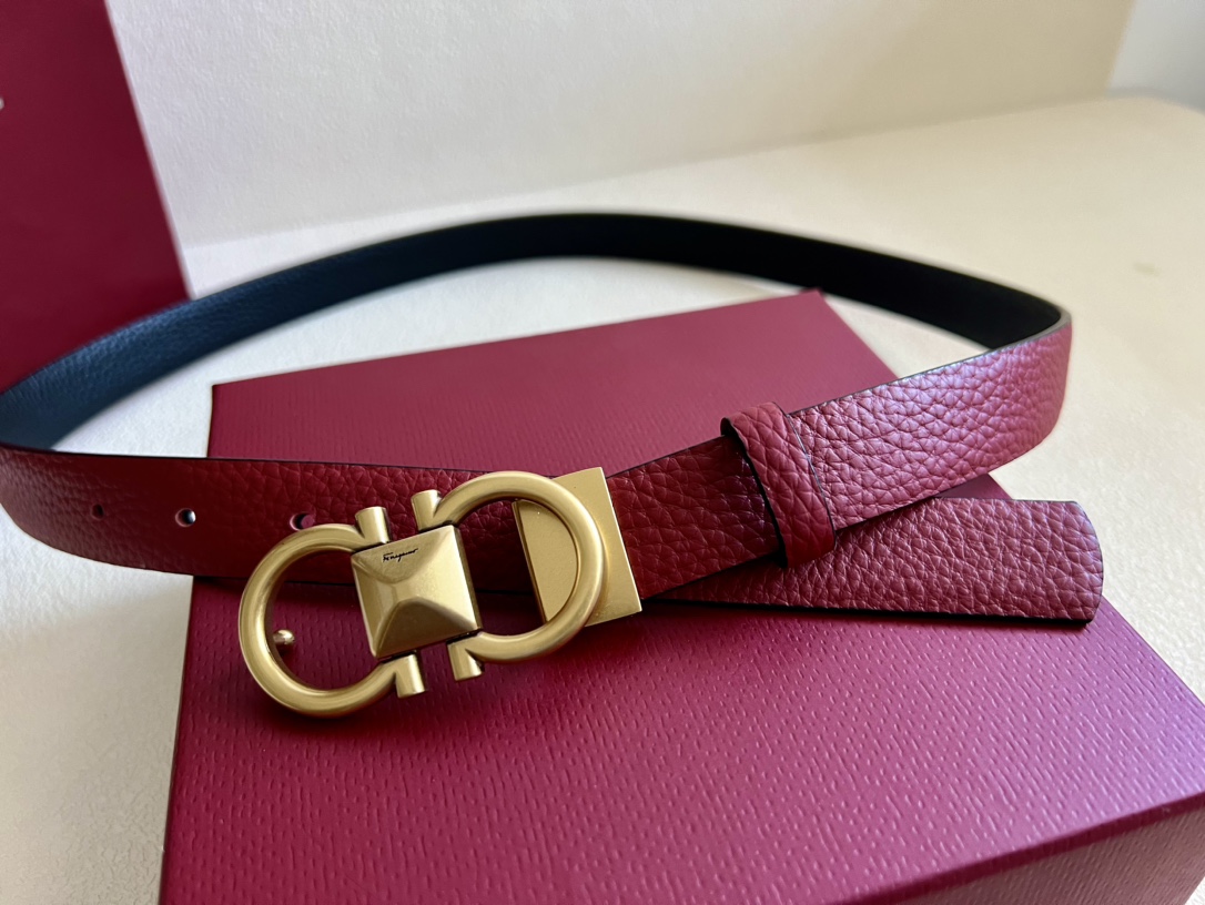 Salvatore Ferragamo Female Leather Belt M