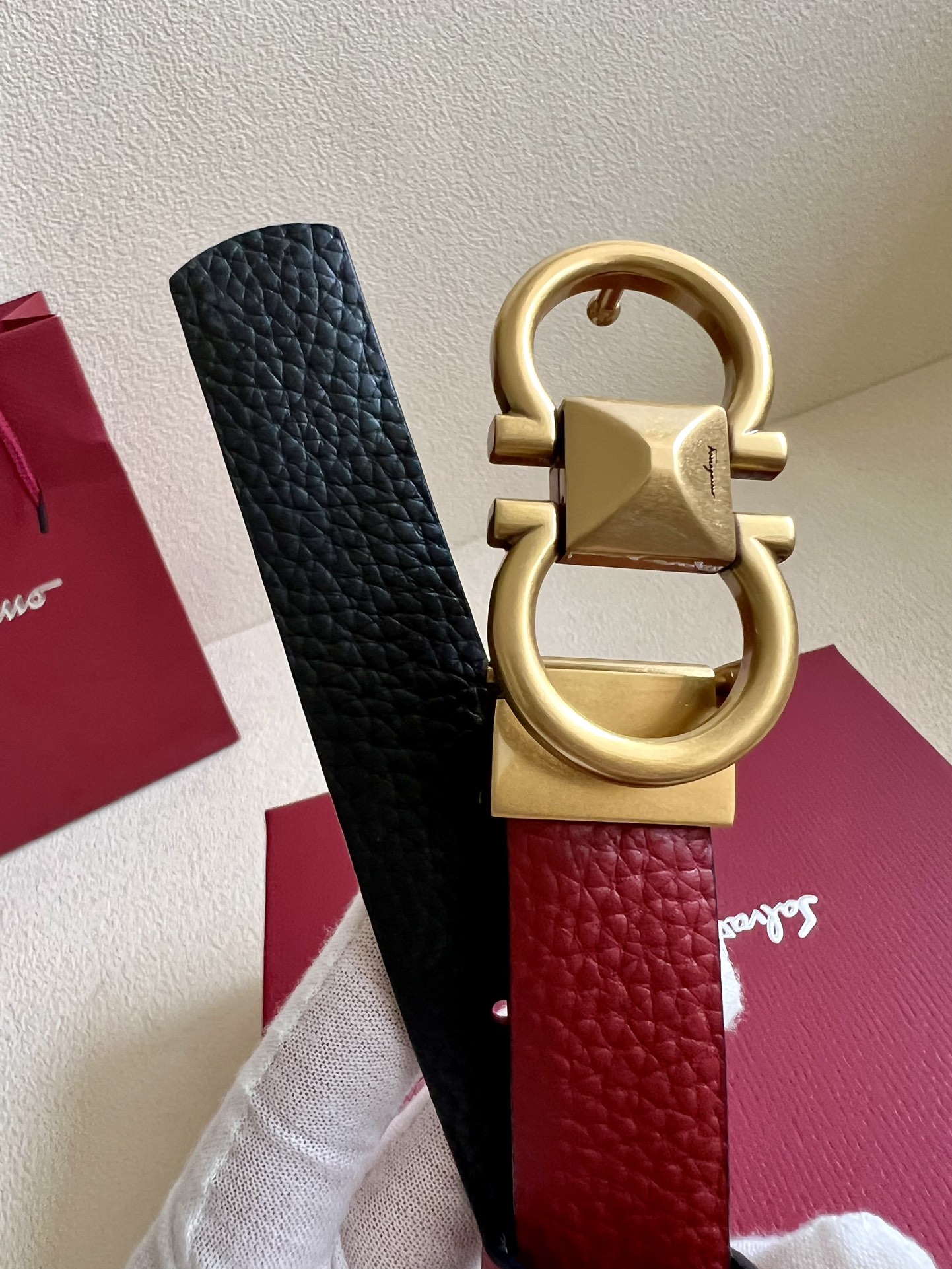 Salvatore Ferragamo Female Leather Belt M