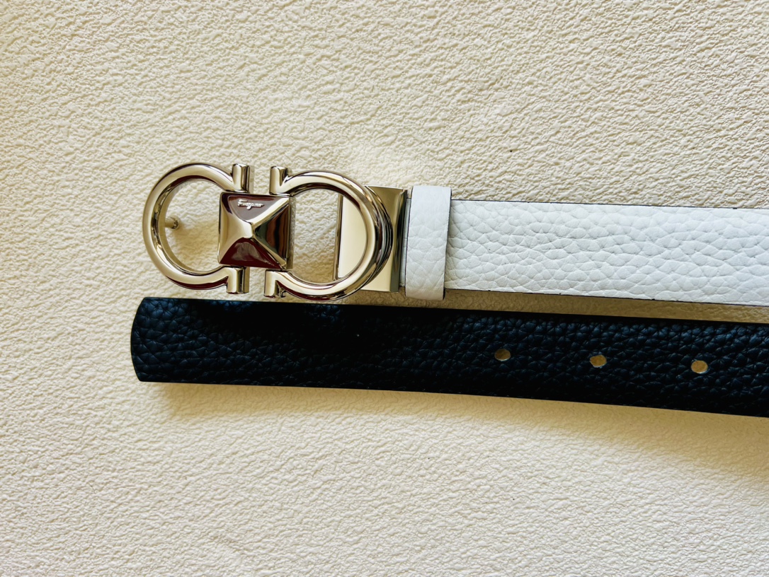 Salvatore Ferragamo Female Leather Belt M