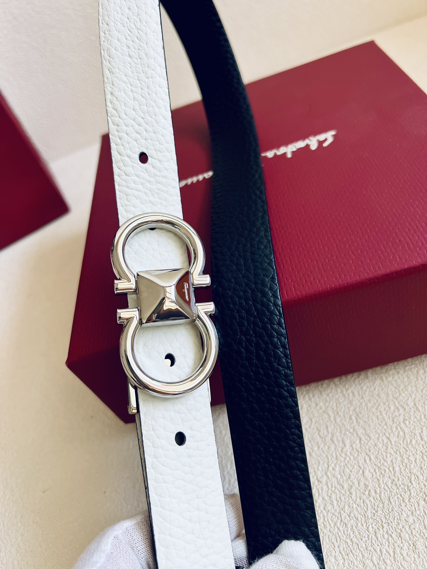 Salvatore Ferragamo Female Leather Belt M