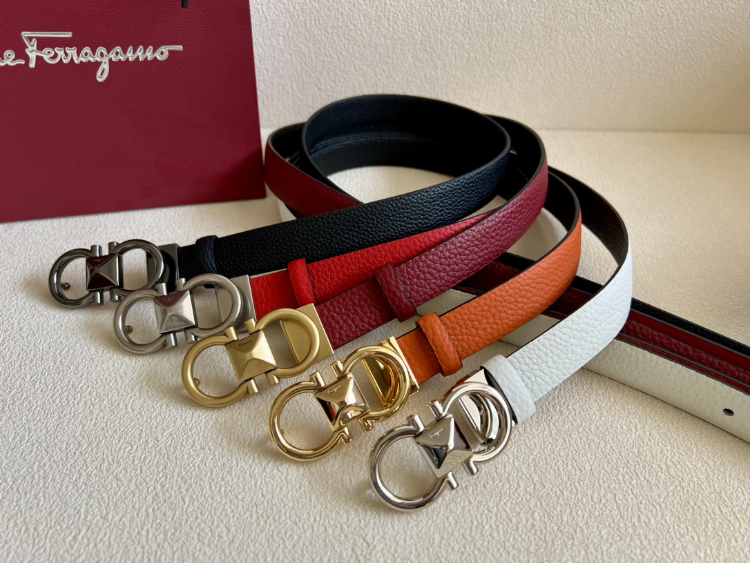 Salvatore Ferragamo Female Leather Belt M